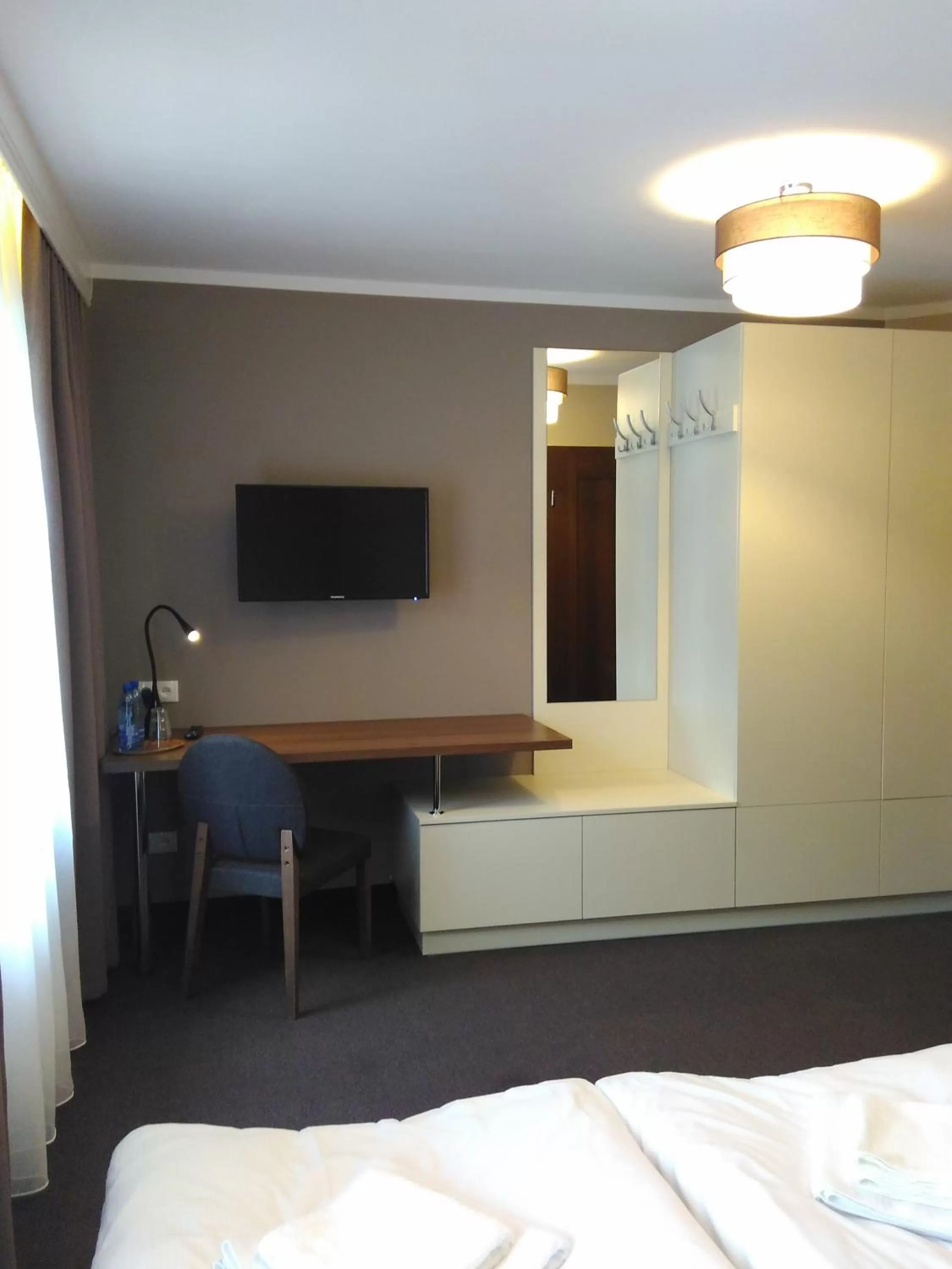Photo of the whole room, Bed in Hotel Kolorowa