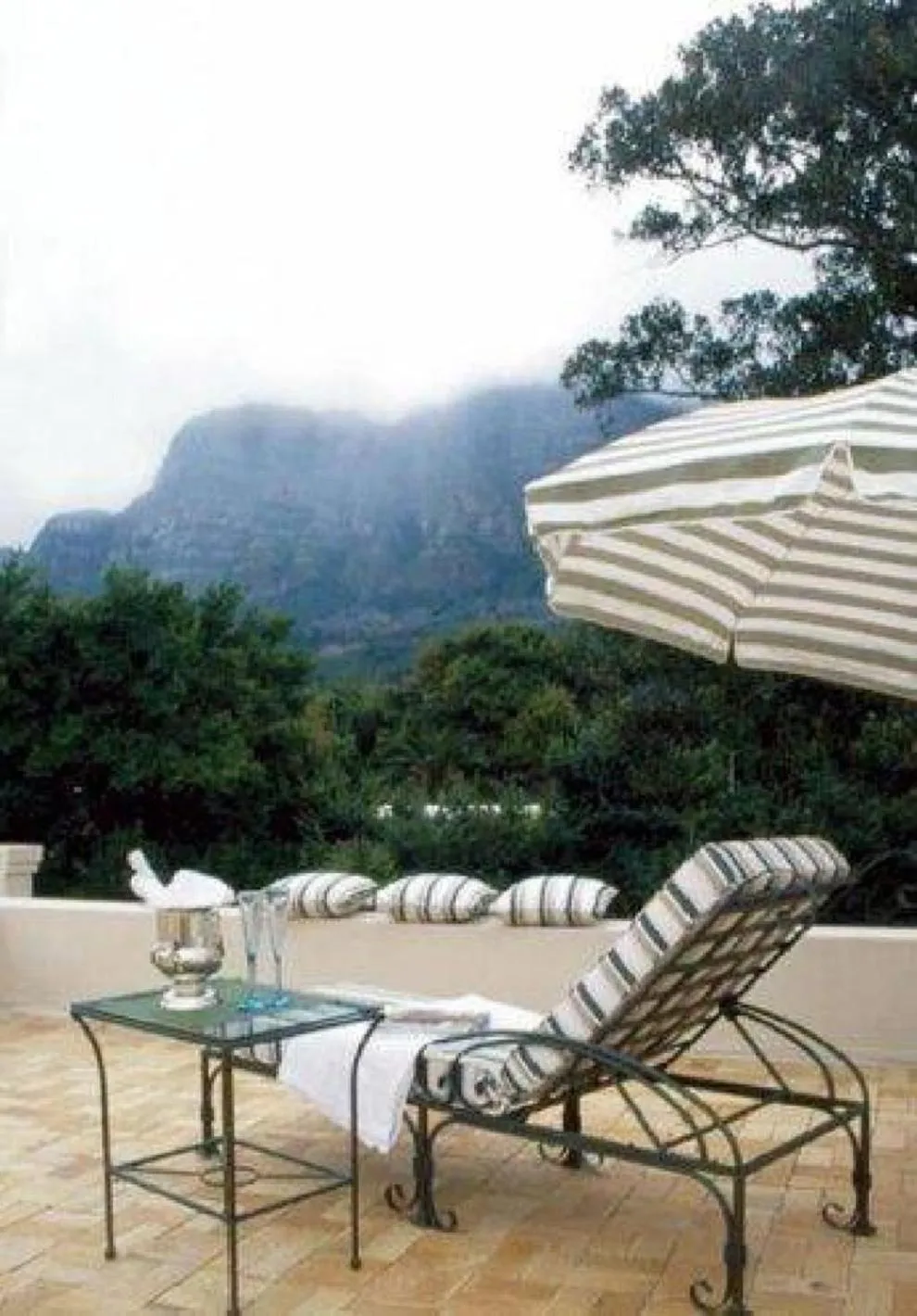 Autumn in Riversong Guest House