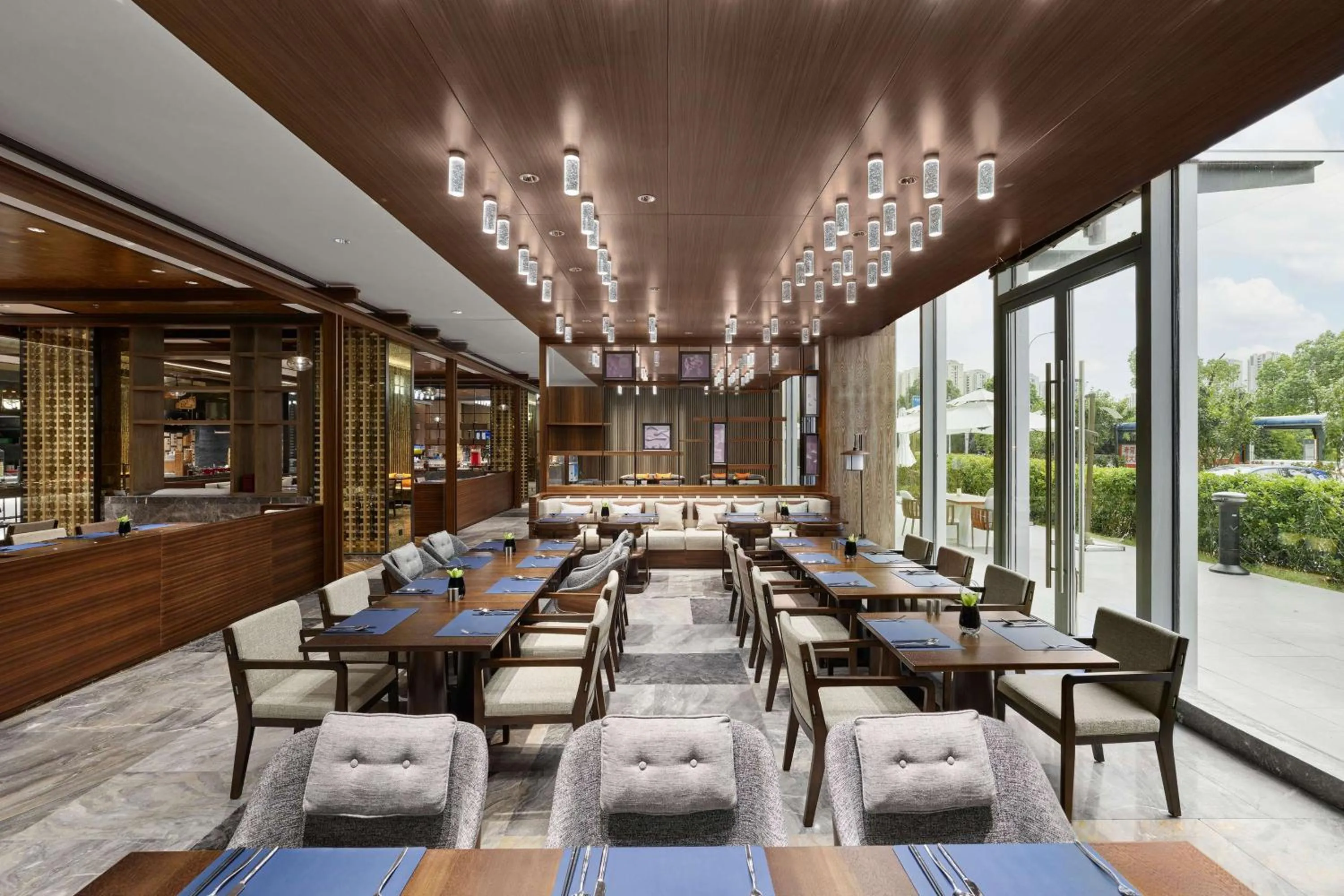 Restaurant/places to eat in Hilton Suzhou Yinshan Lake