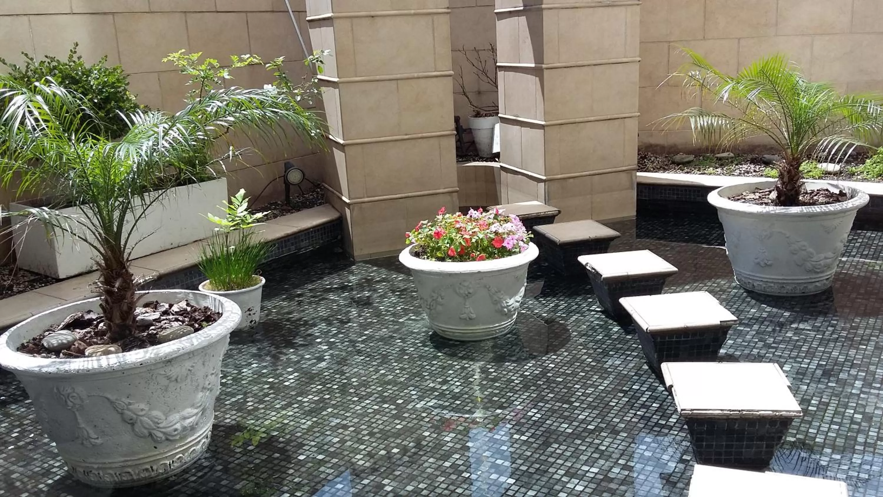 Garden in Abasto Hotel