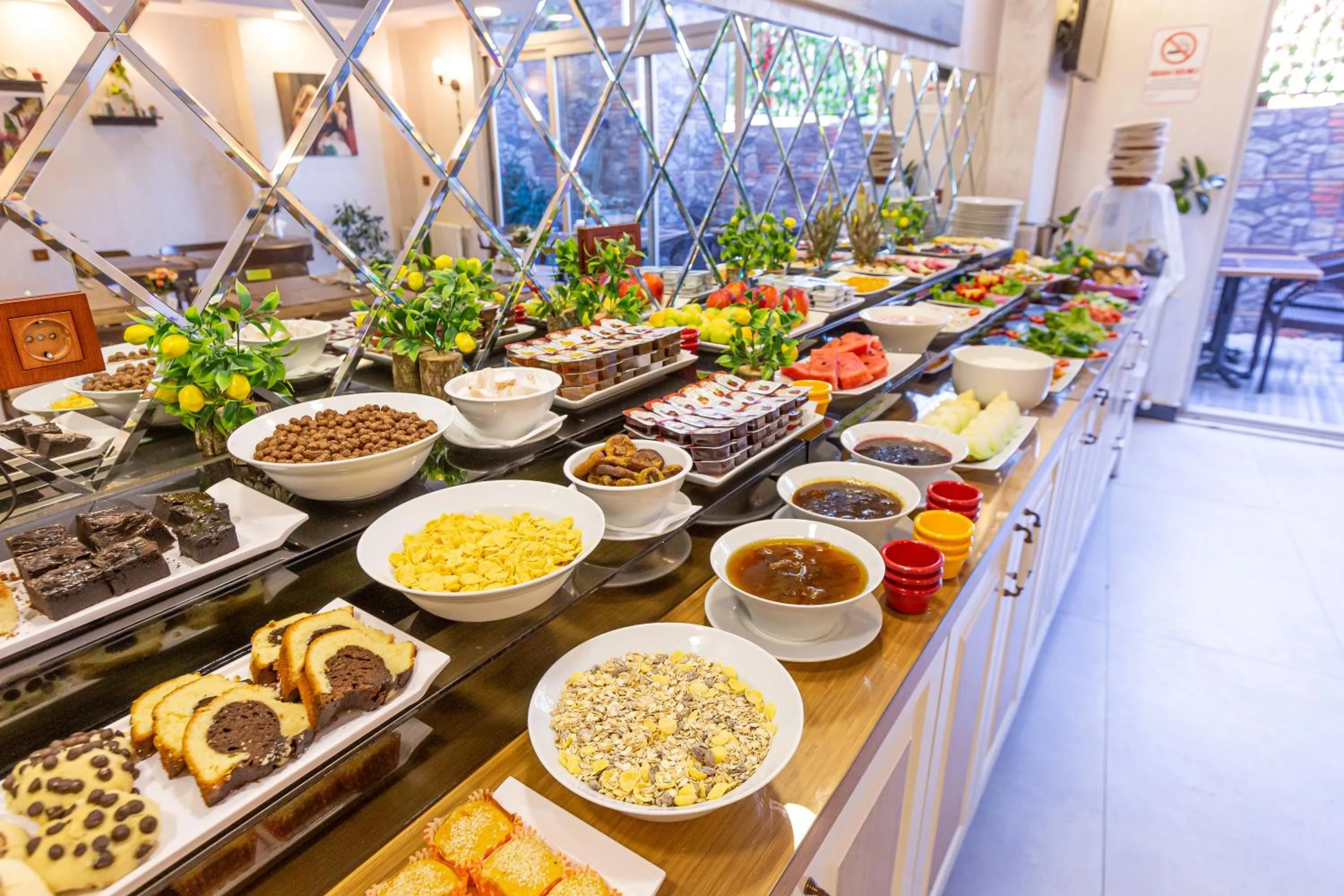 Breakfast in Kumru Hotel