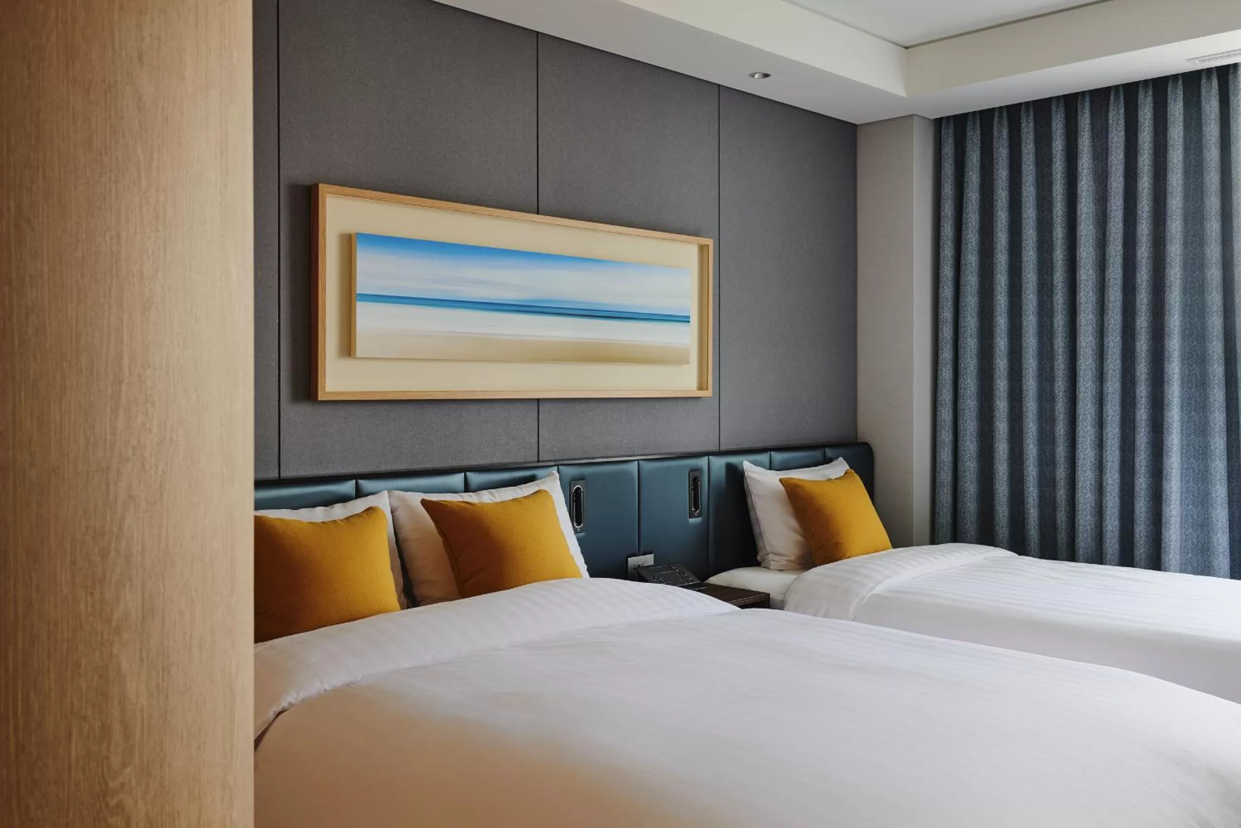Deluxe Twin Room with Indoor pool for 2 people in Hotel Hyundai by Lahan Ulsan