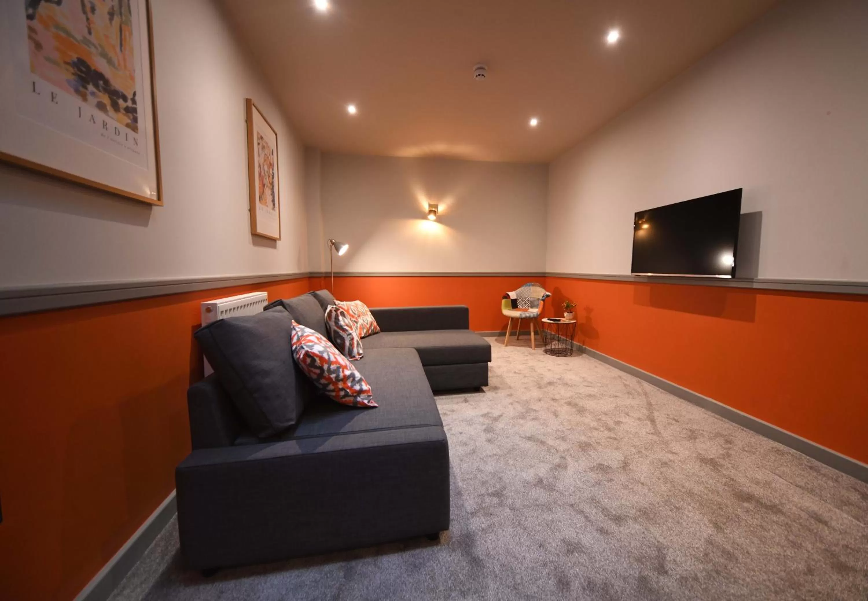 TV and multimedia in Park Head Hotel