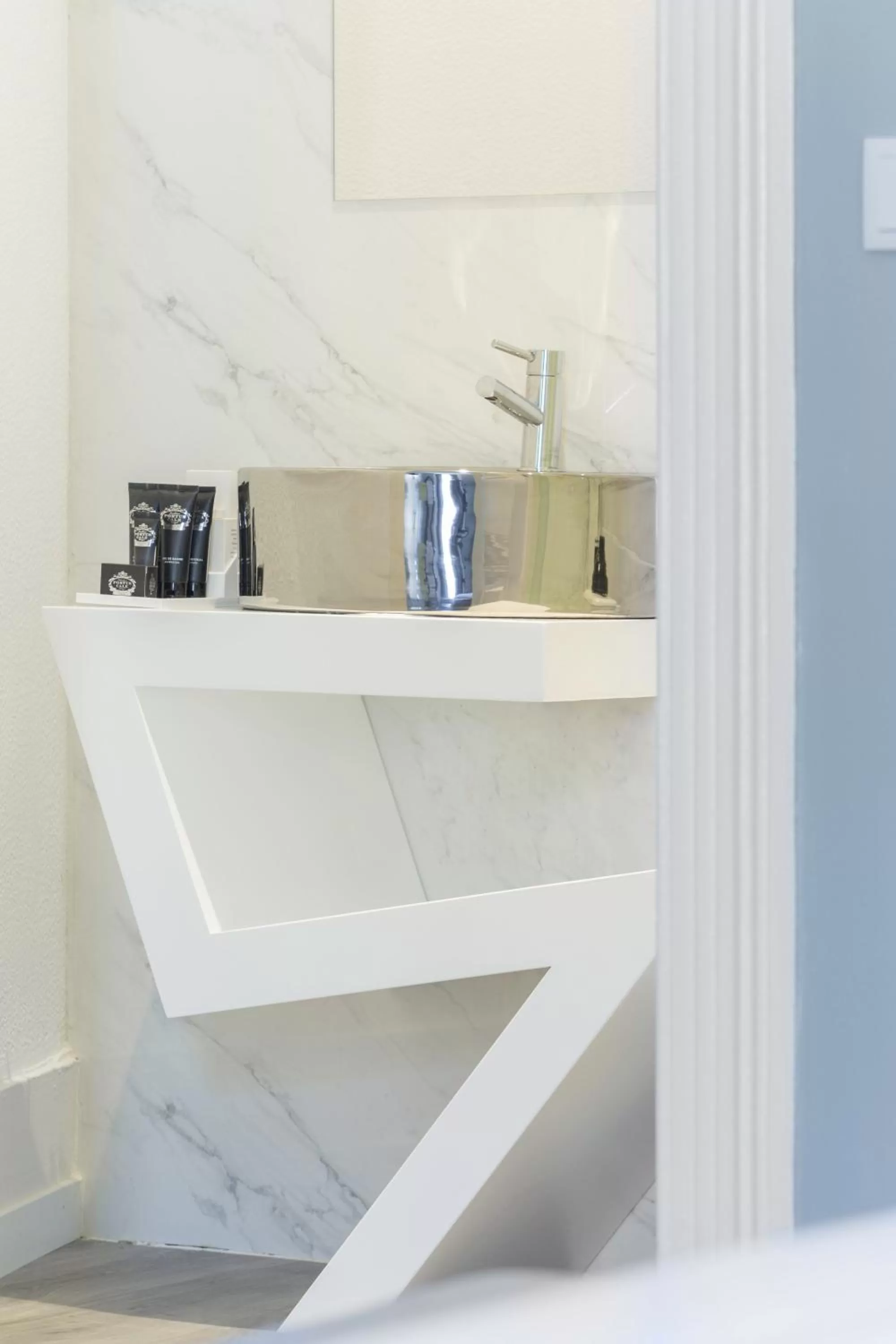 Bathroom in The Hygge Lisbon Suites - Estrela