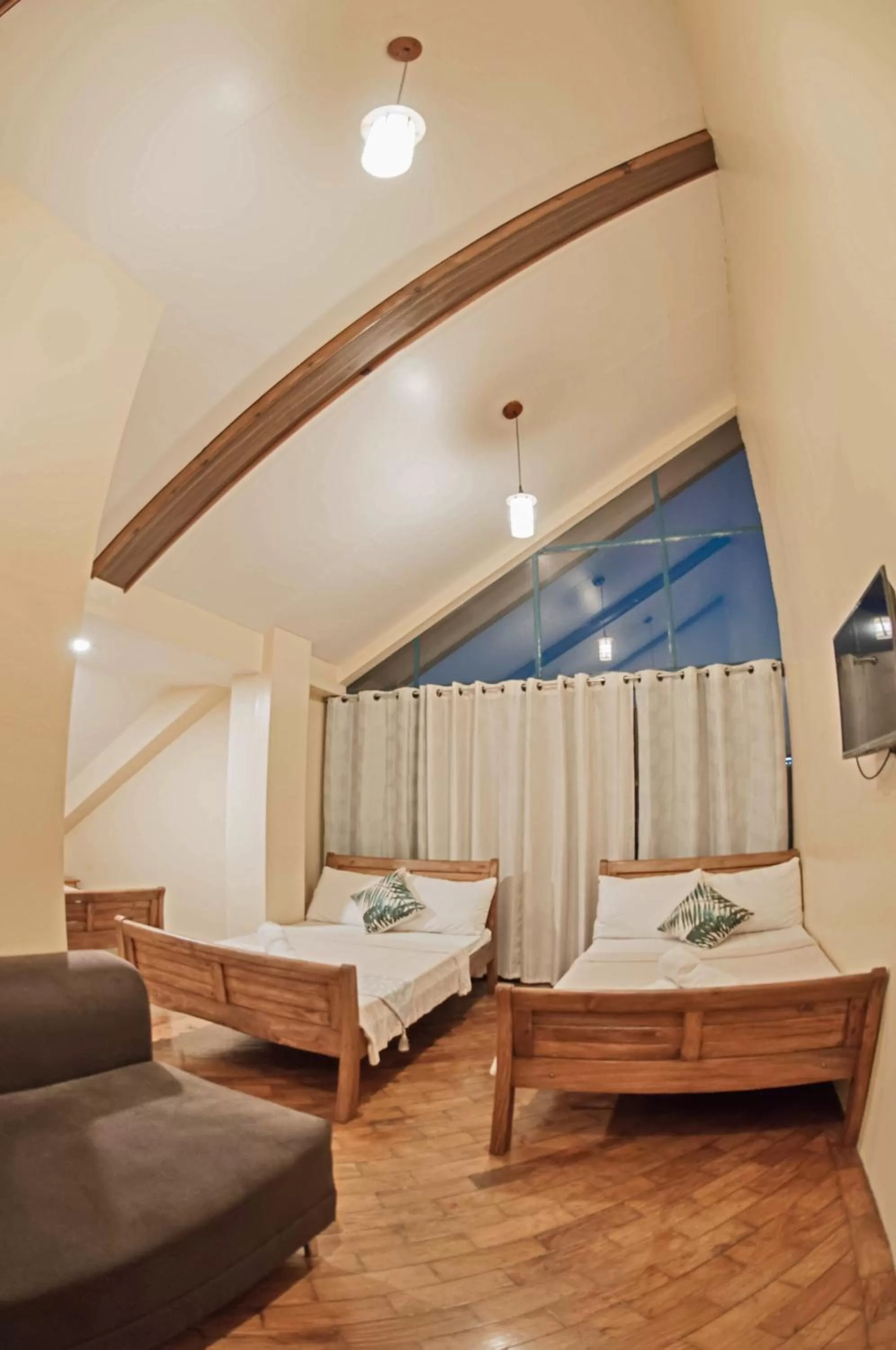 Bed in The Half House by Elmar Cabin