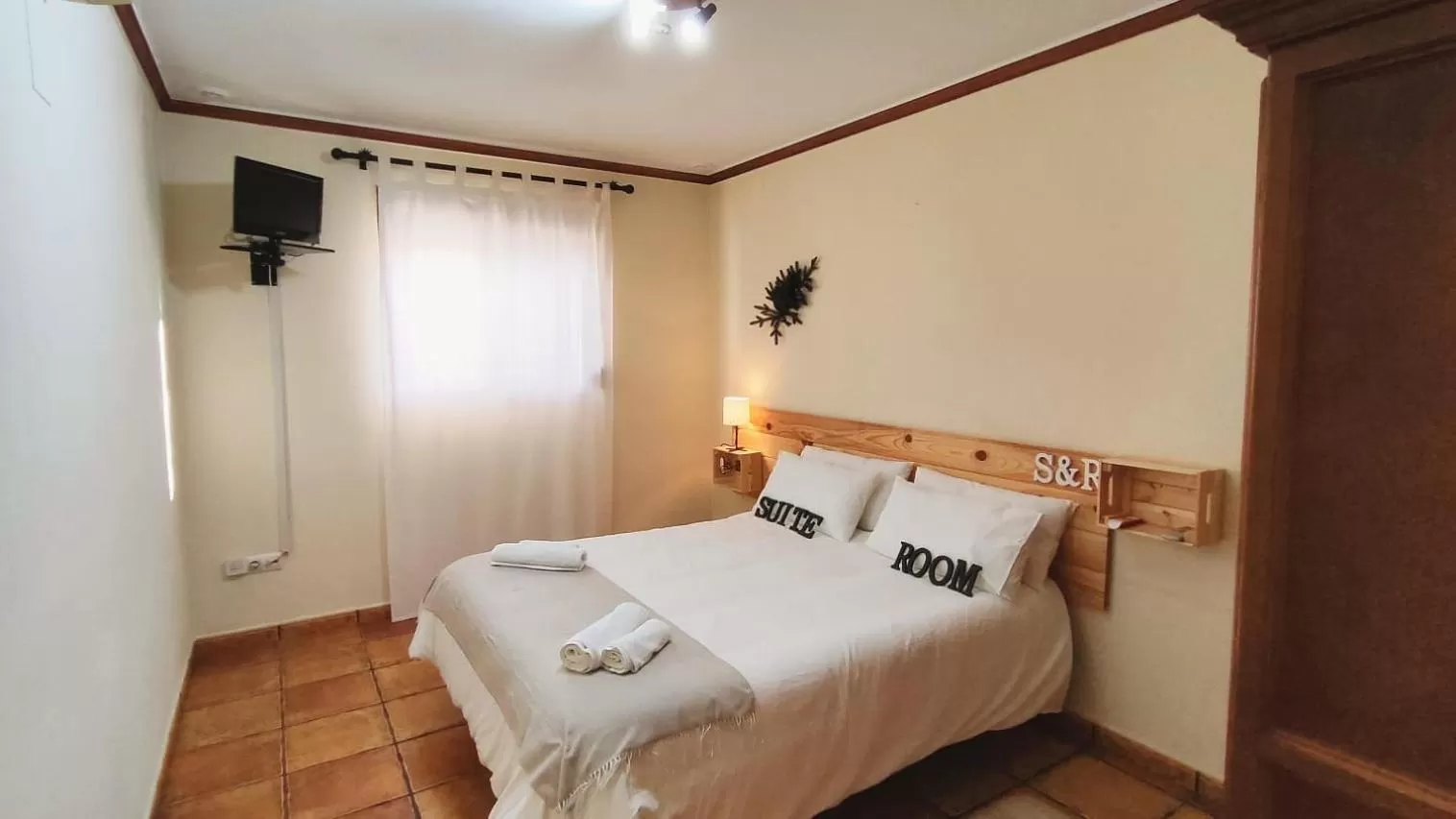 Bed in El Bosque Suites&Room