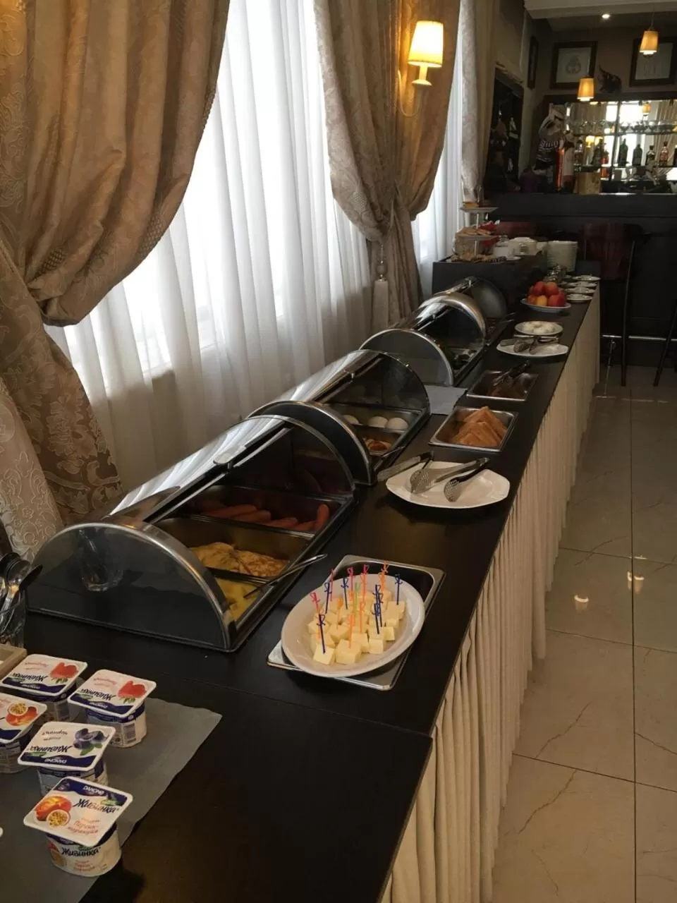 Buffet breakfast in Alarus Luxe Hotel