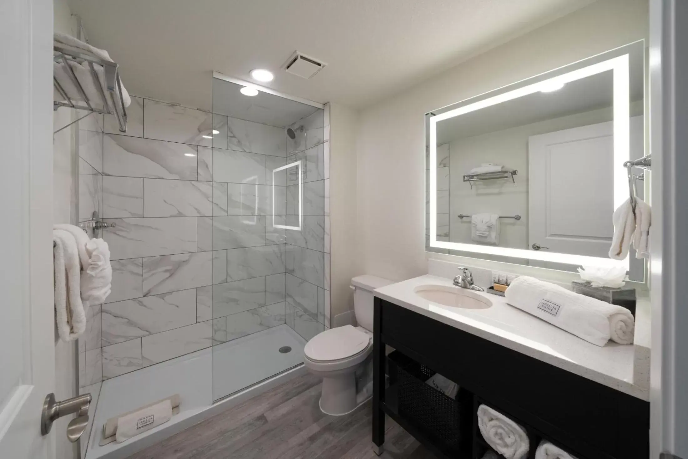 Pool View Two Queen Beds in The Island Resort at Fort Walton Beach Pool View Two Queen Beds in The Island Resort at Fort Walton Beach