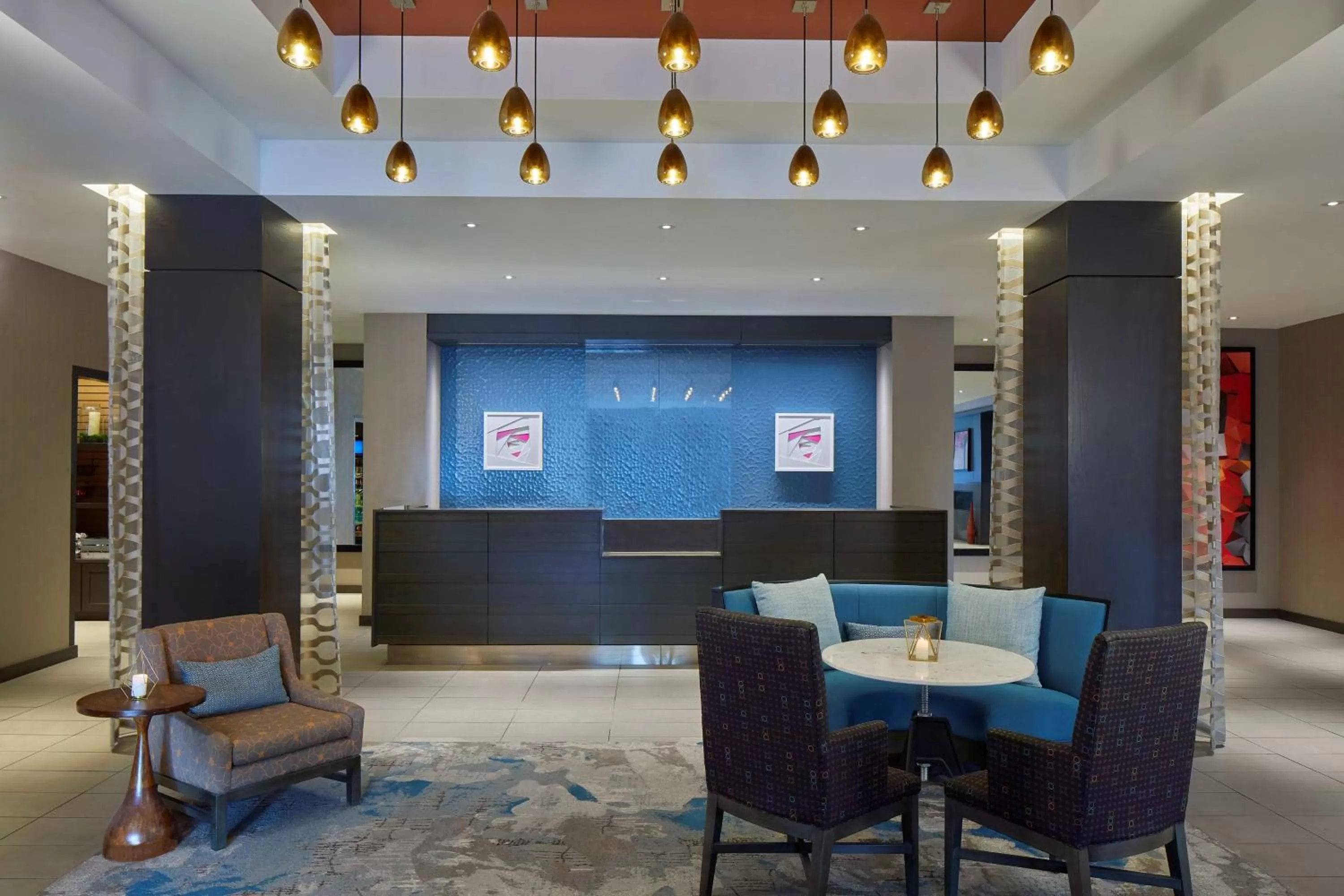 Lobby or reception in Hilton Garden Inn Rochester - University & Medical Center