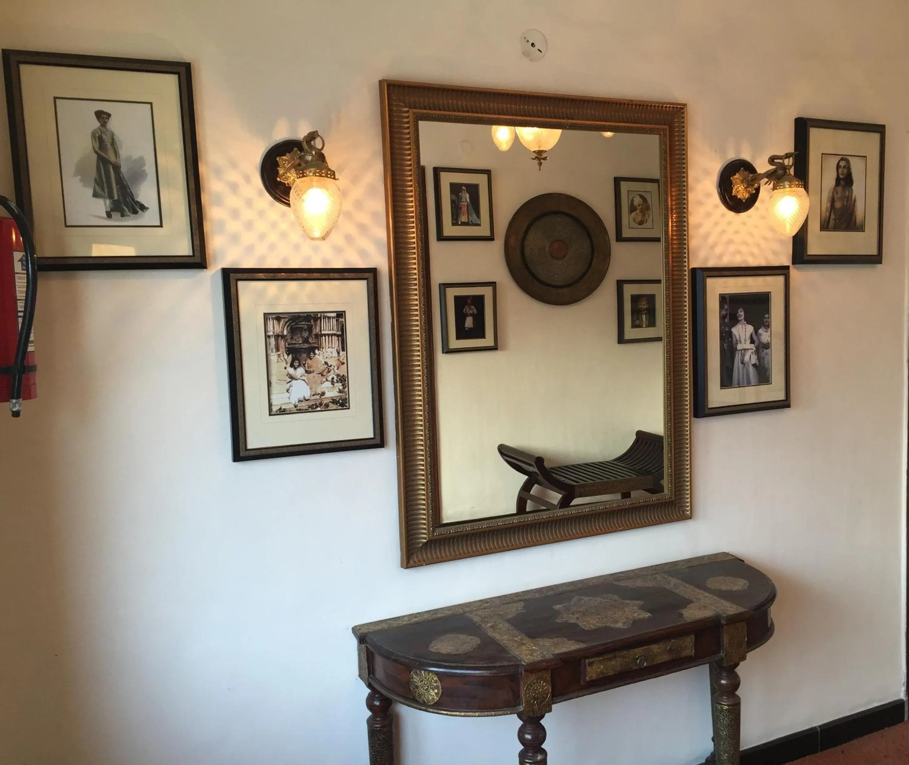 Decorative detail in Ratnawali – A Vegetarian Heritage Hotel