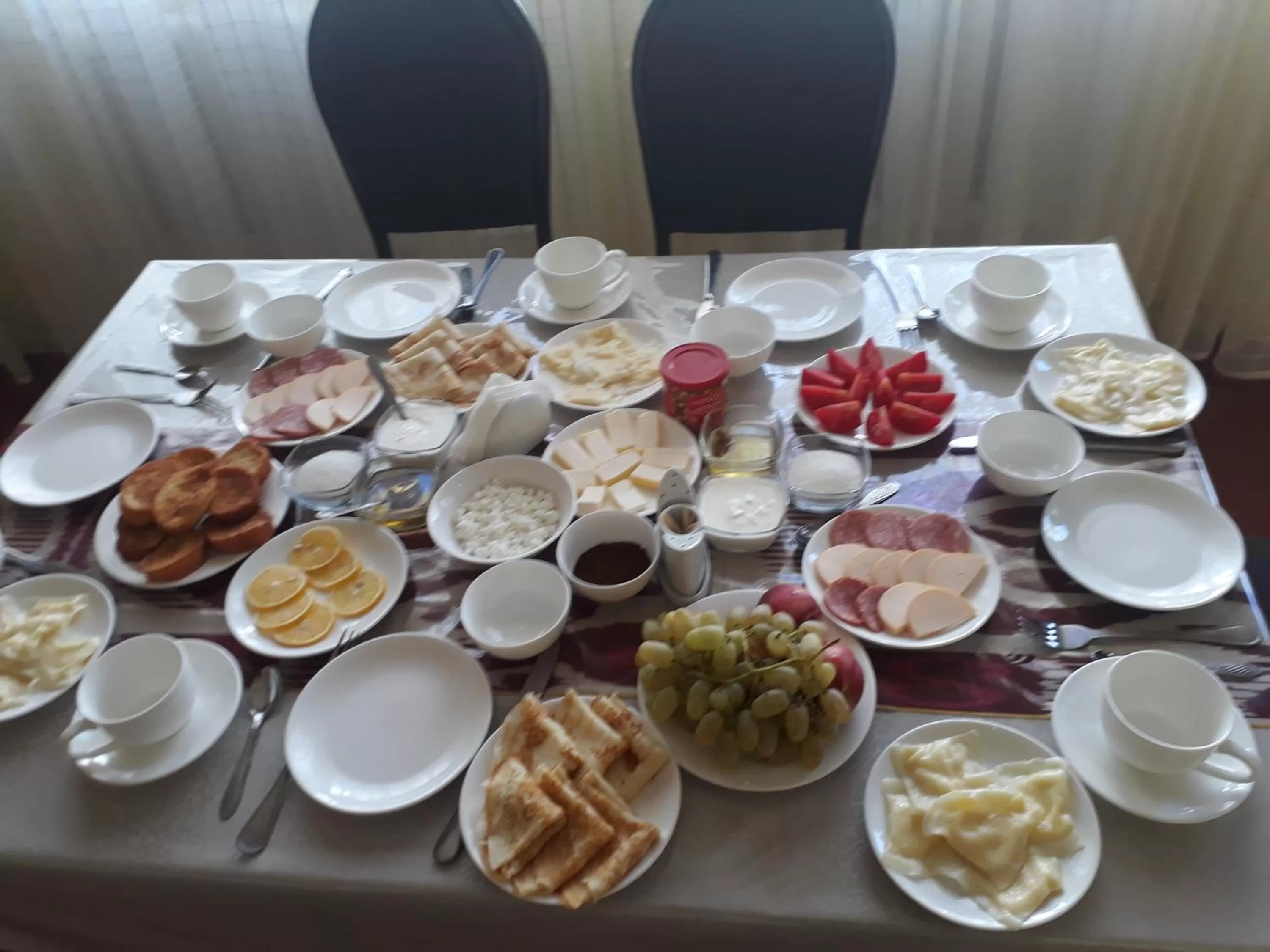 Food in Bukhara house hotel