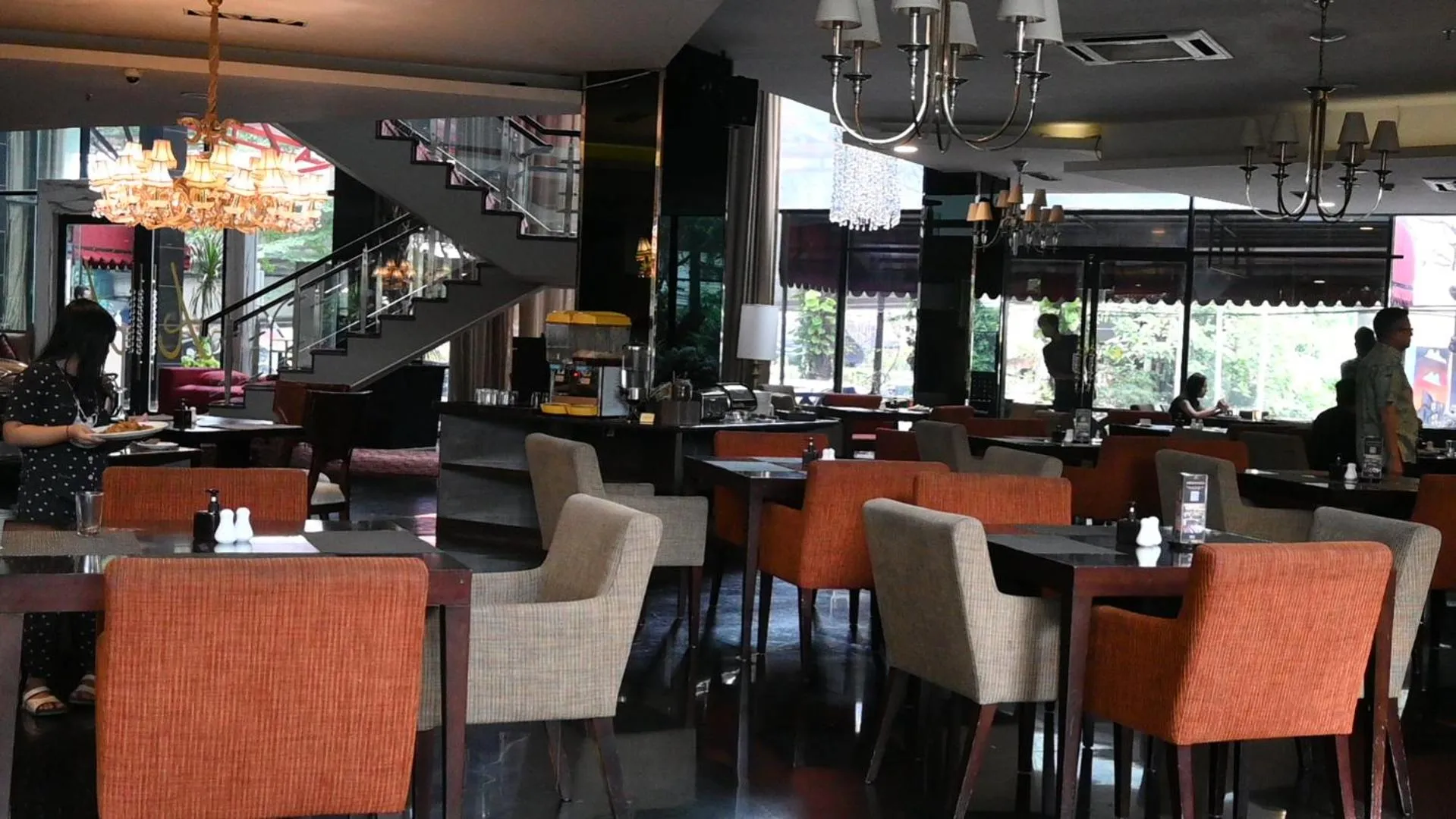 Restaurant/places to eat in Amaroossa Cosmo Jakarta