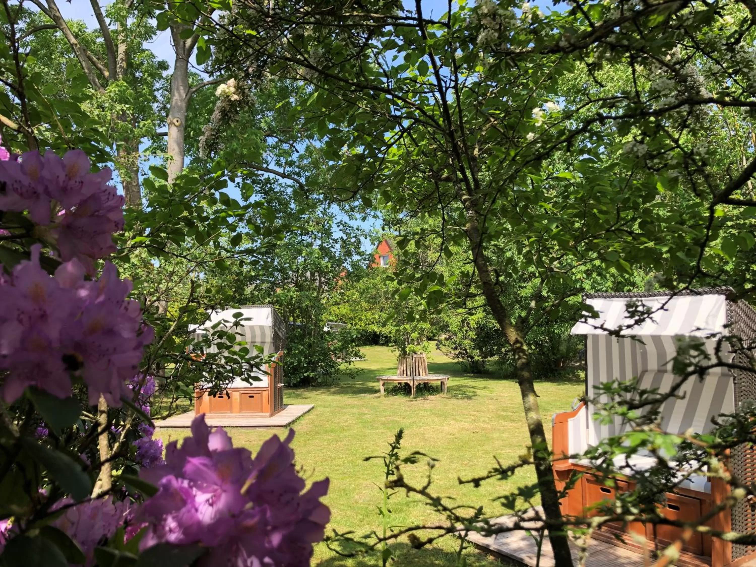 Garden in Das Frühstückshotel Sankt Peter-Ording