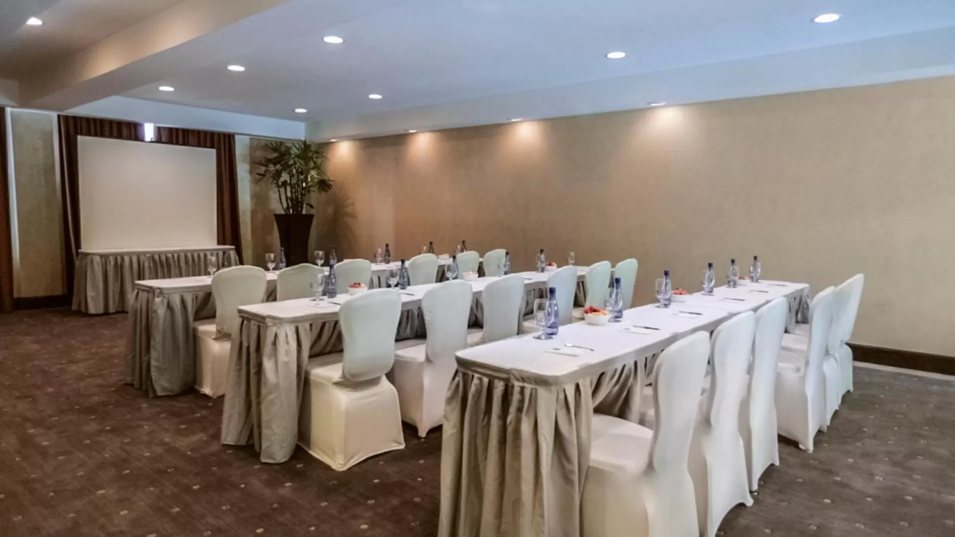 Banquet/Function facilities in Cupertino Hotel