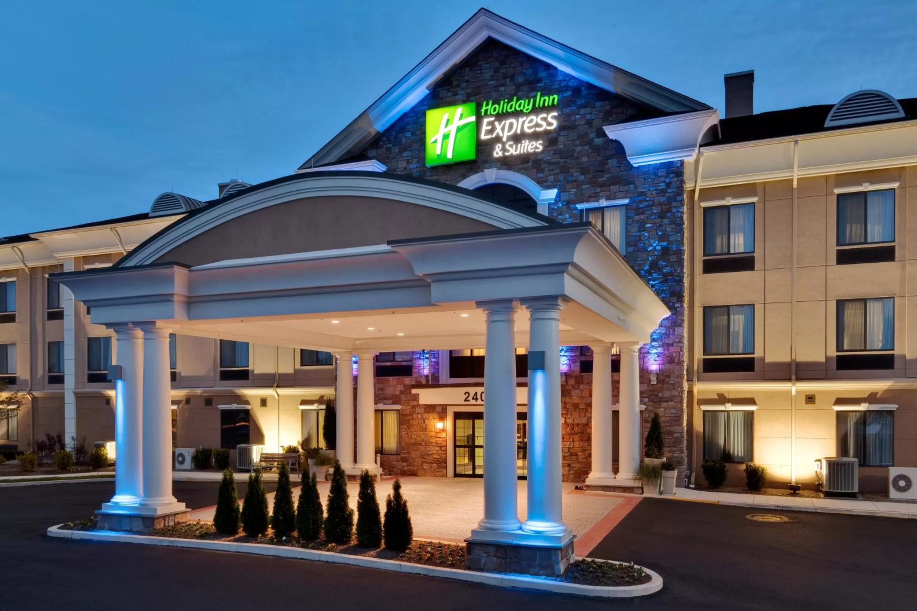 Property building in Holiday Inn Express Hotel & Suites Warminster-Horsham by IHG