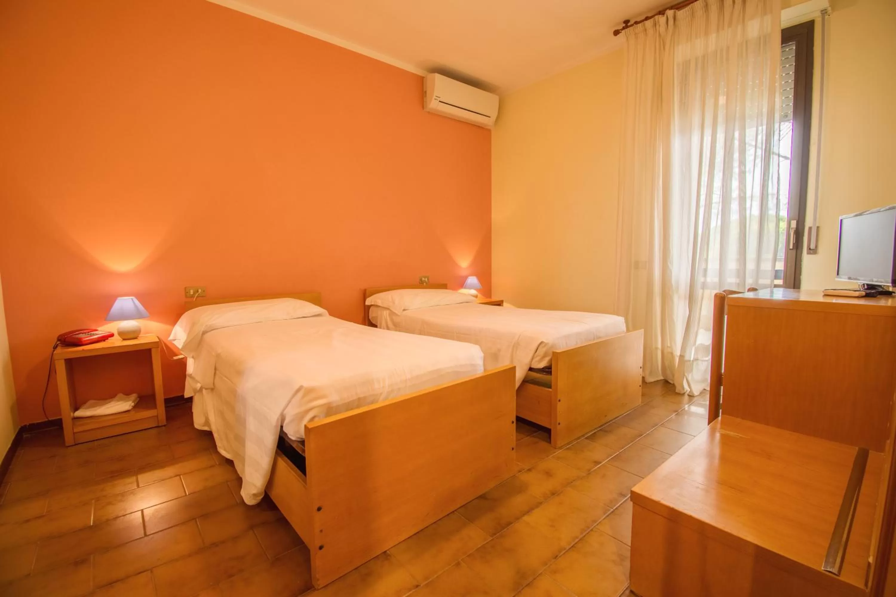 Bedroom, Bed in Hotel Cantalodole