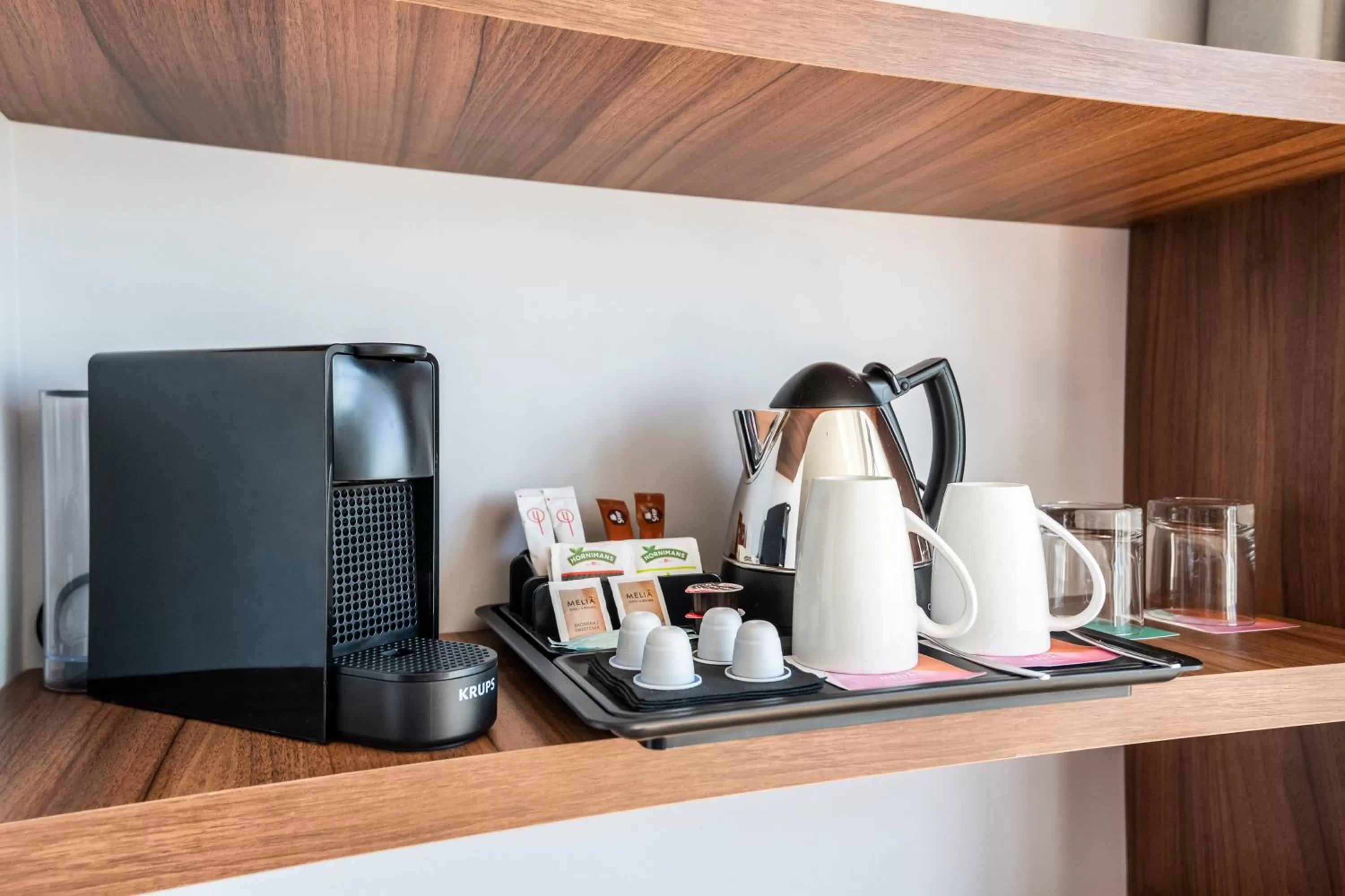 Coffee/tea facilities in Melia Valencia