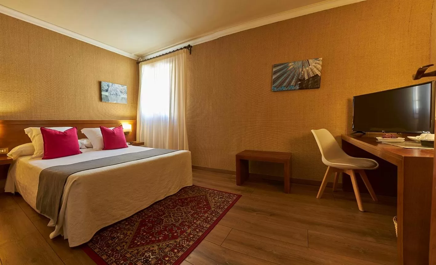 Bed in Hotel-Hostal Sport