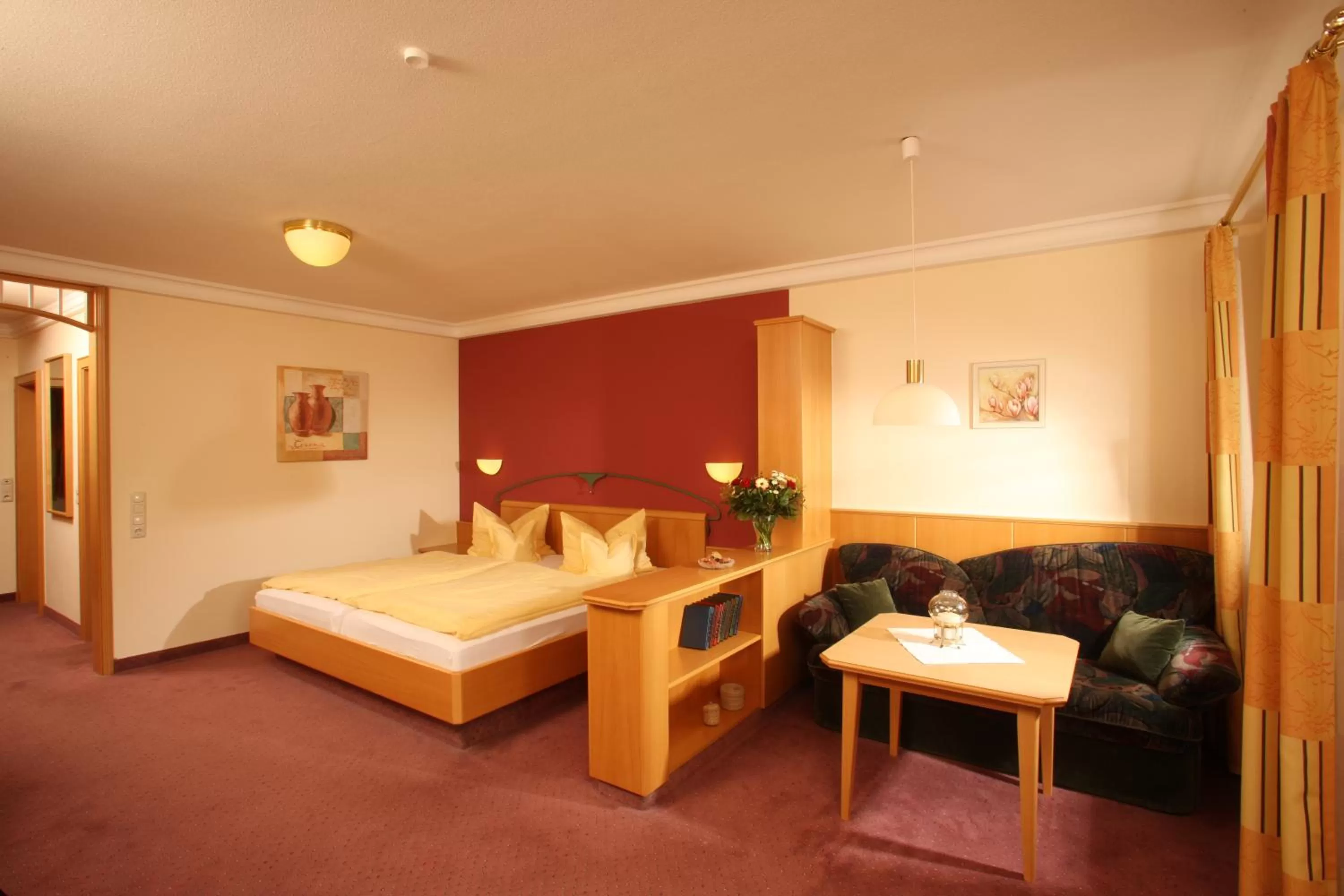 Photo of the whole room, Bed in Wellness- und Vitalhotel Böhmhof