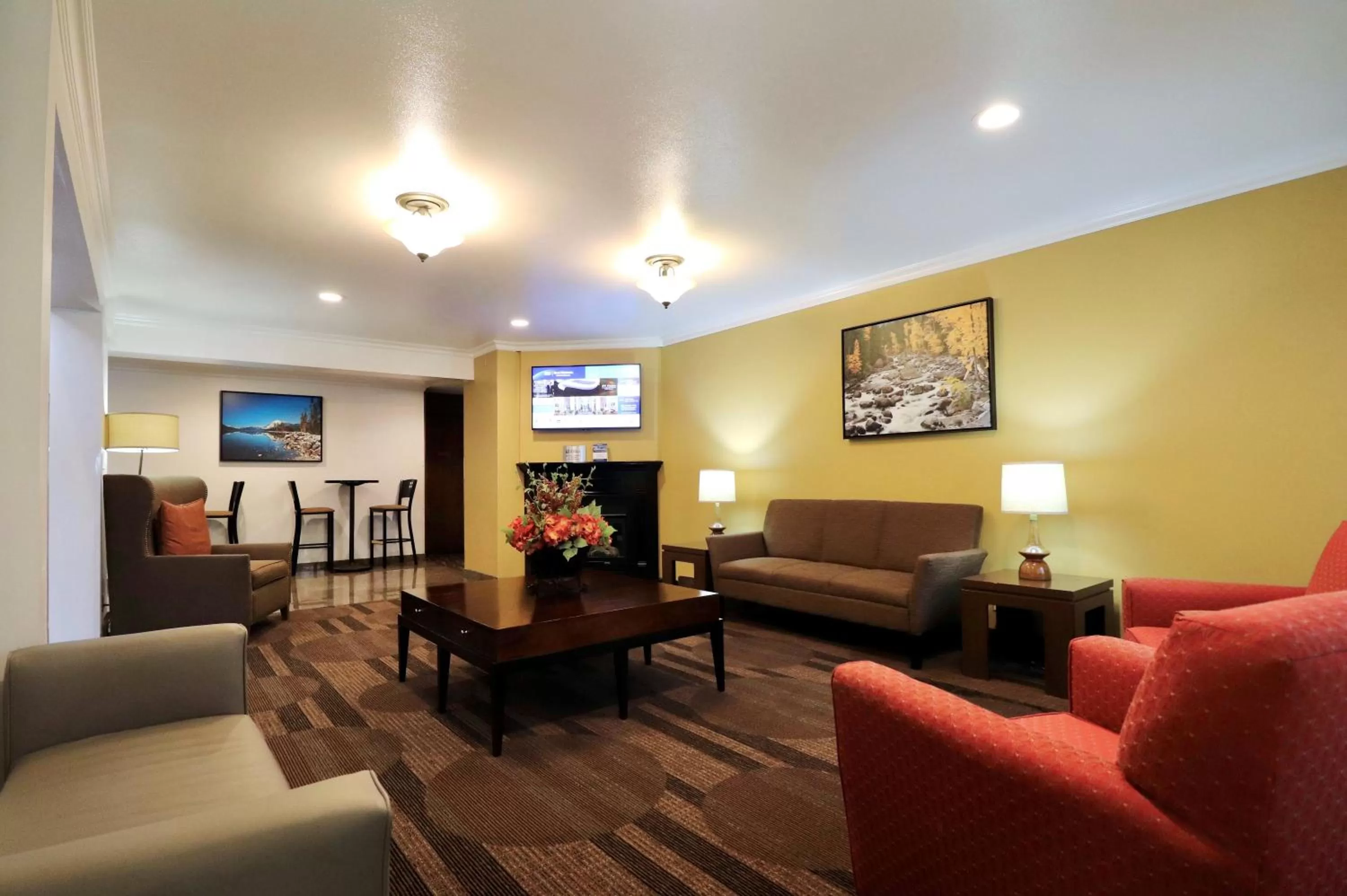 Lobby or reception in Best Western Chieftain Inn