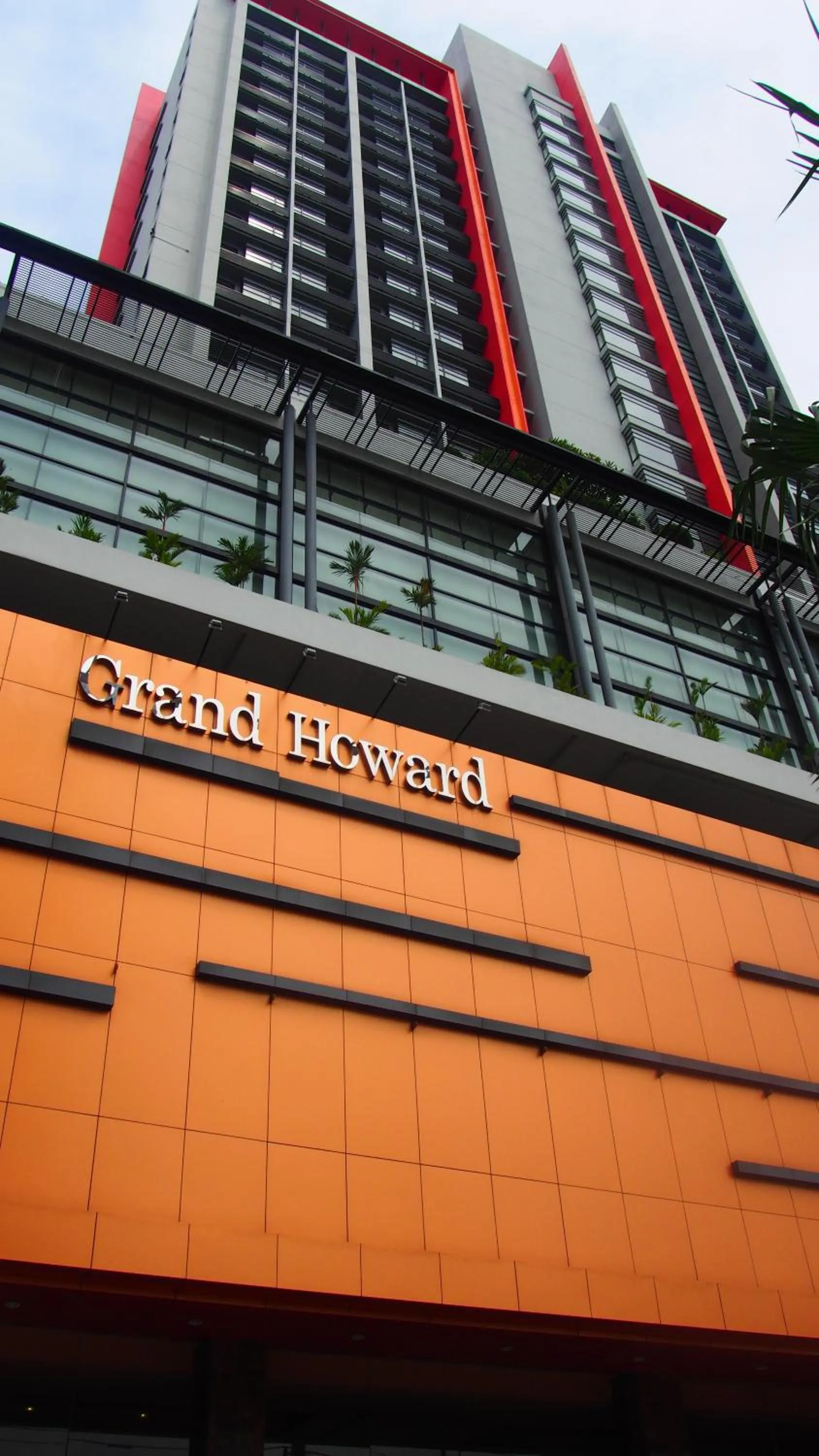 Facade/entrance in Grand Howard Hotel Bangkok