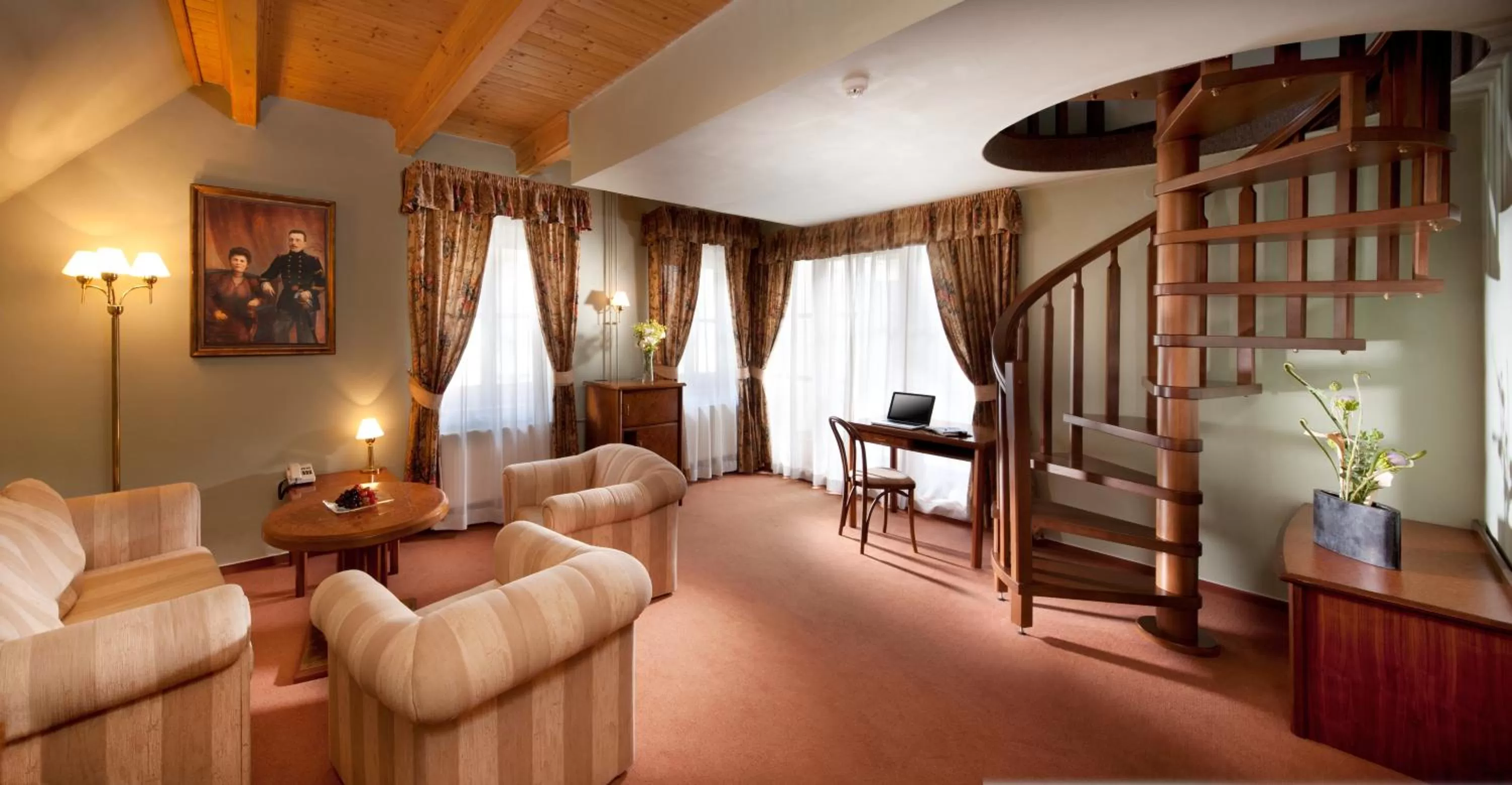 Suite in Hotel Concertino Zlatá Husa