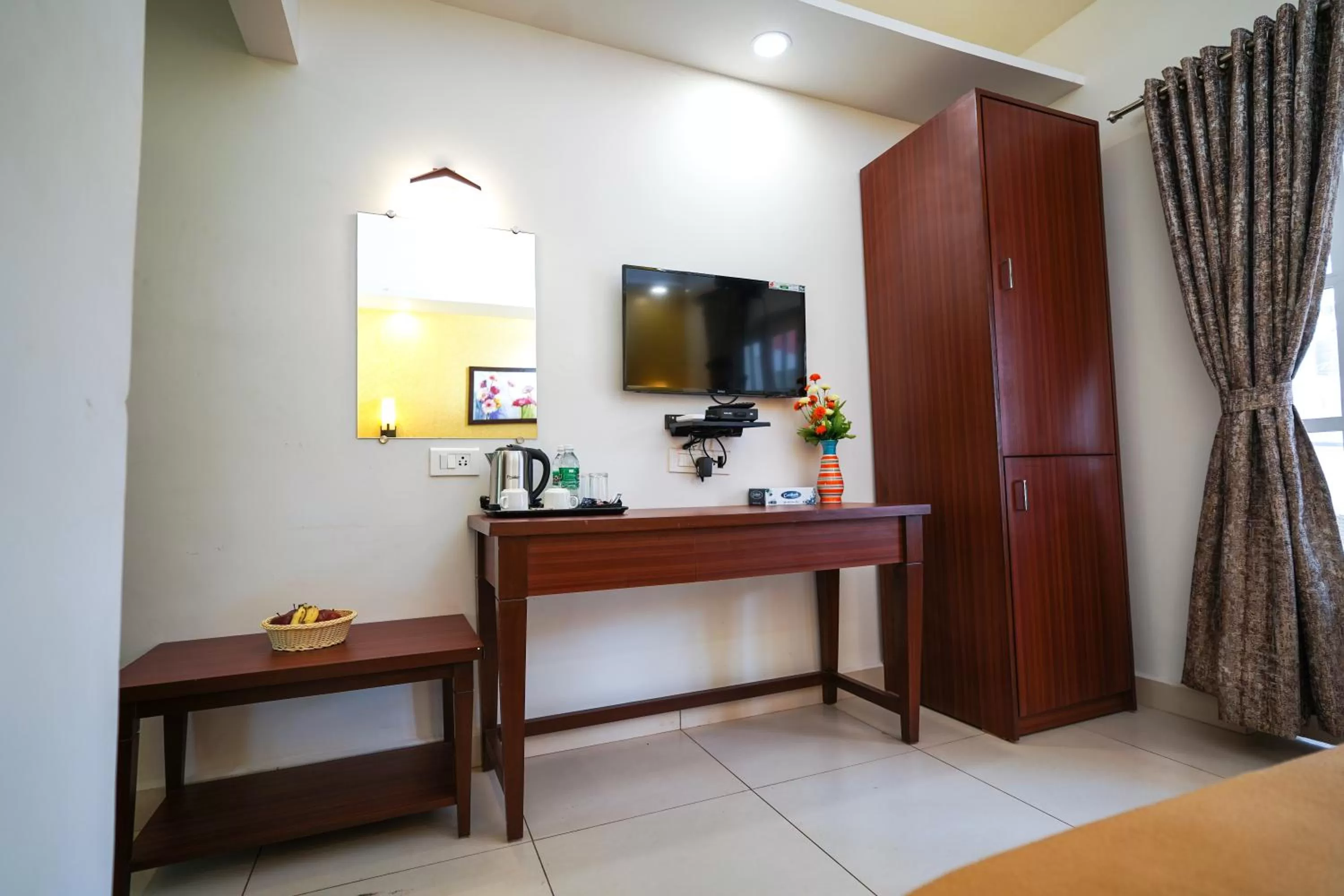 Communal lounge/ TV room in Grande Ave Maria Resort