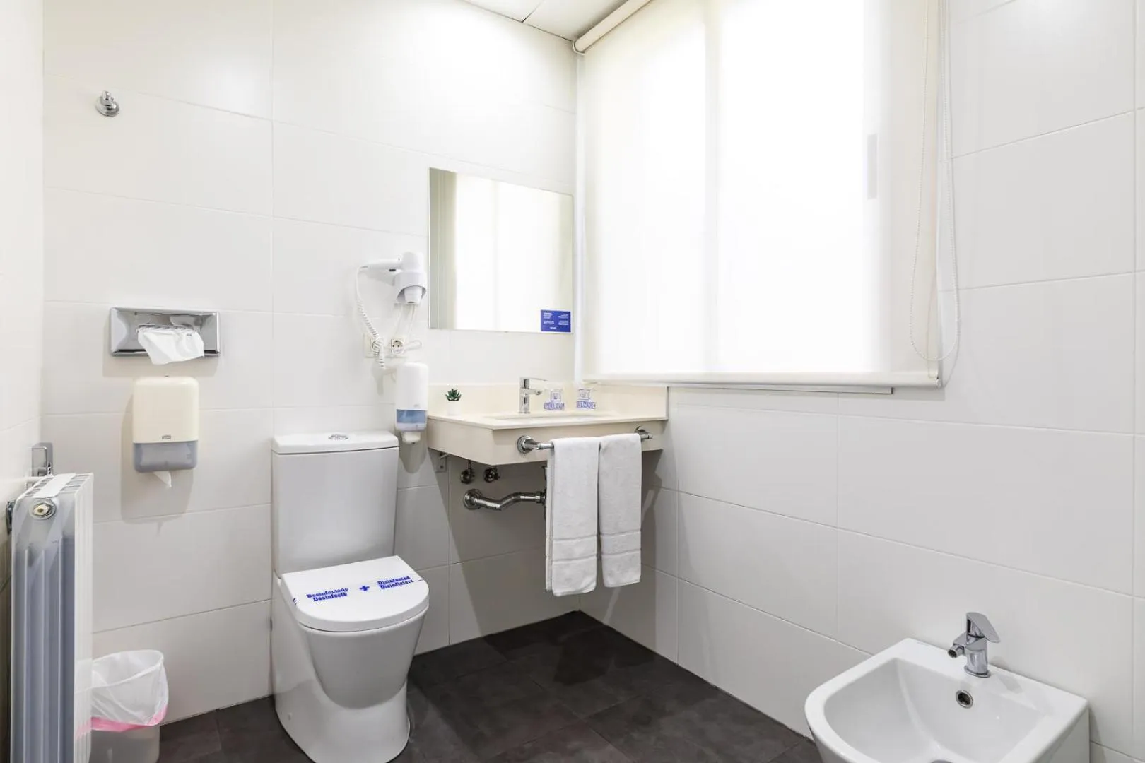 Bathroom in Sweet Hotel Renasa