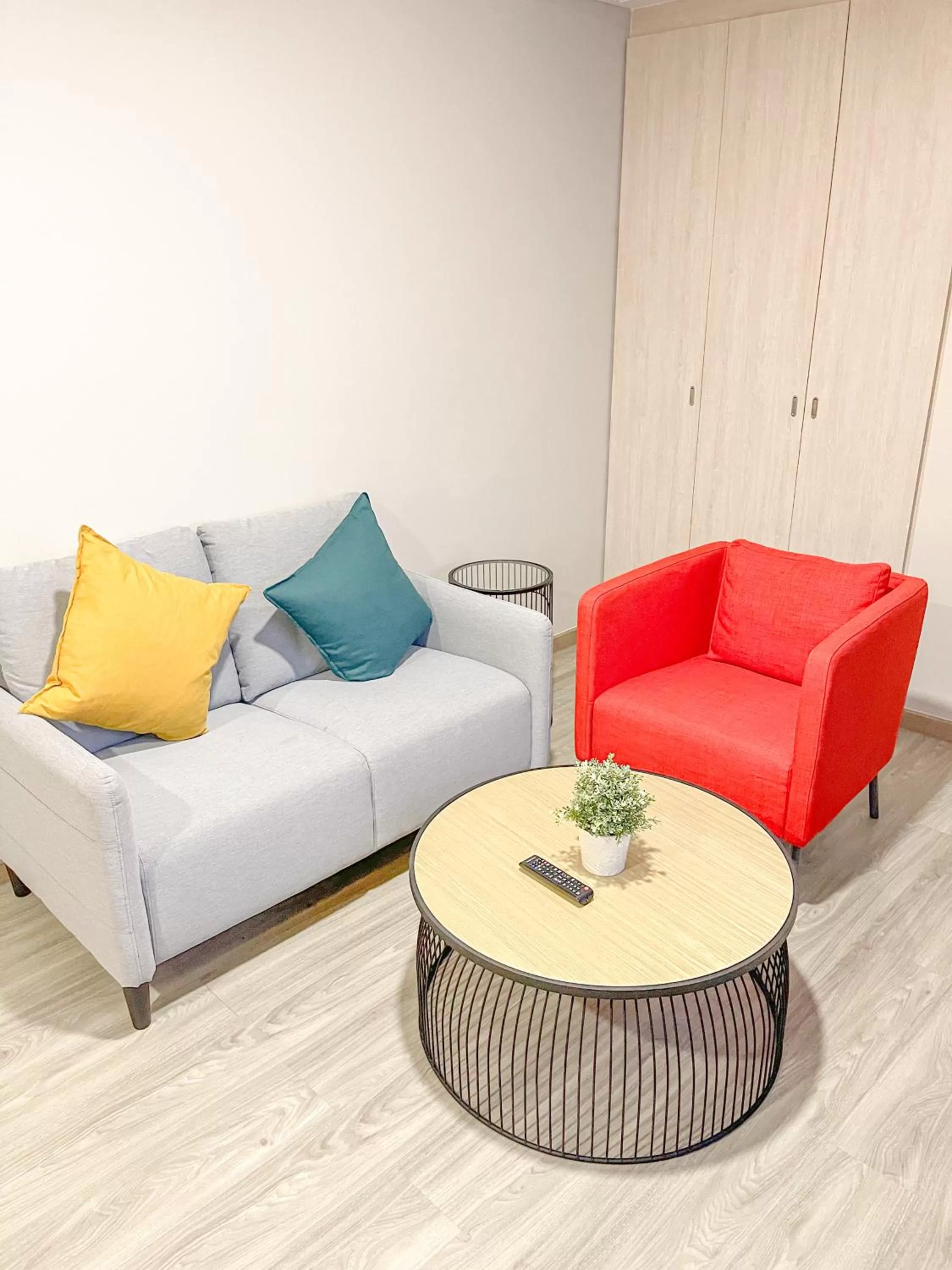 Seating area in Hotel Z zpaze