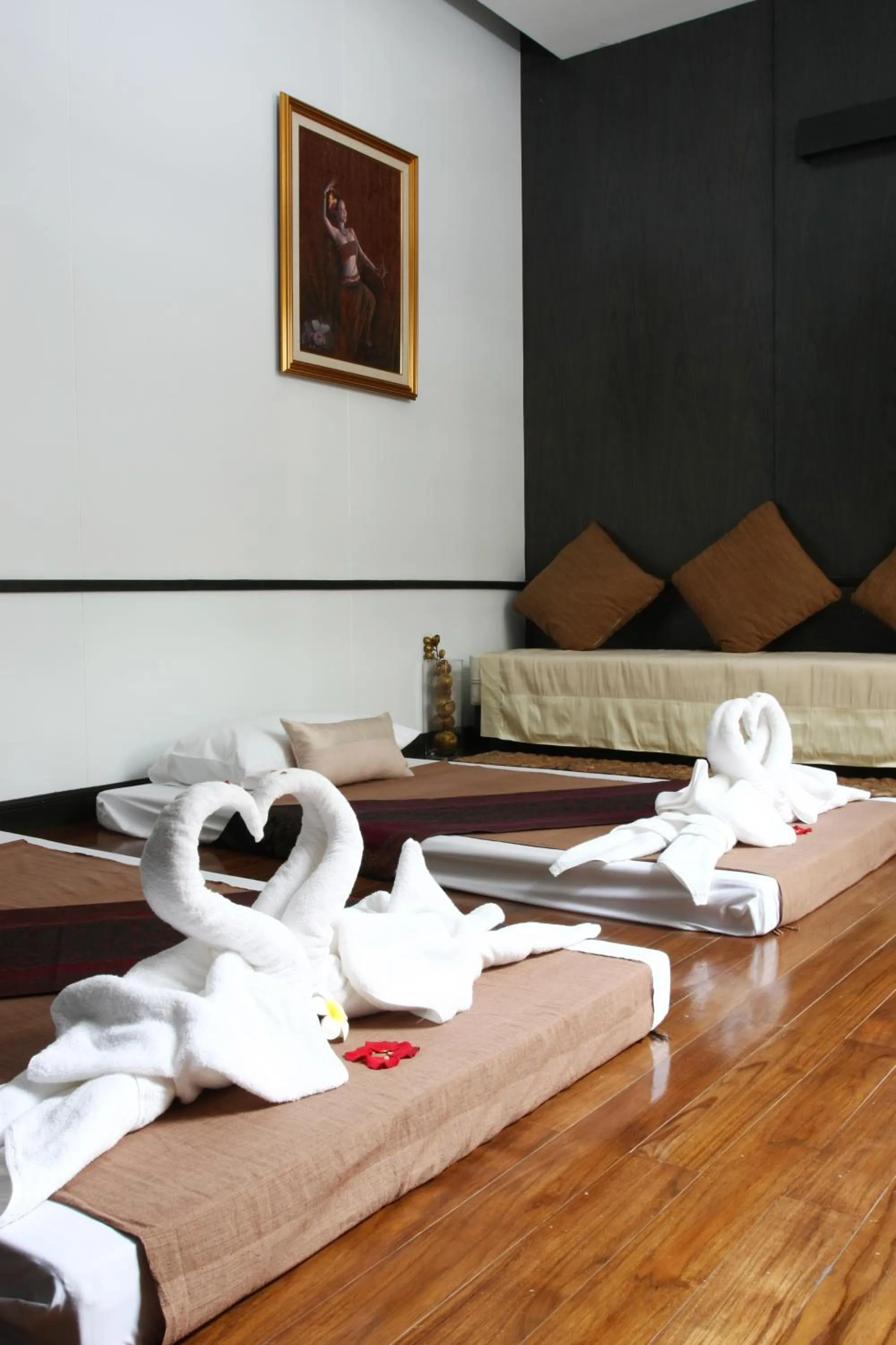 Massage in Aruntara Riverside Boutique Hotel