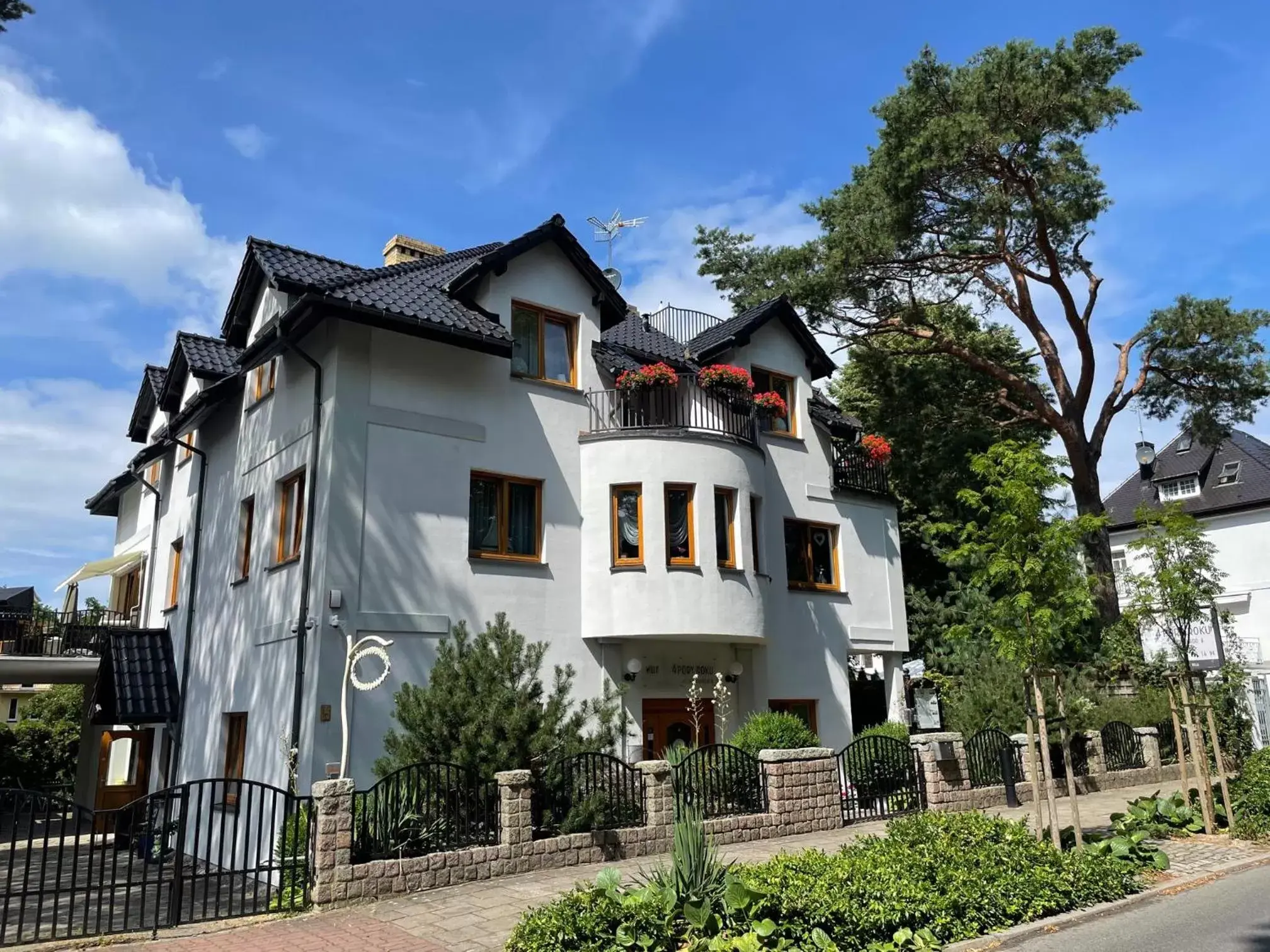 Willa 4 Pory Roku & Uznam Willa 4 Pory Roku & Uznam