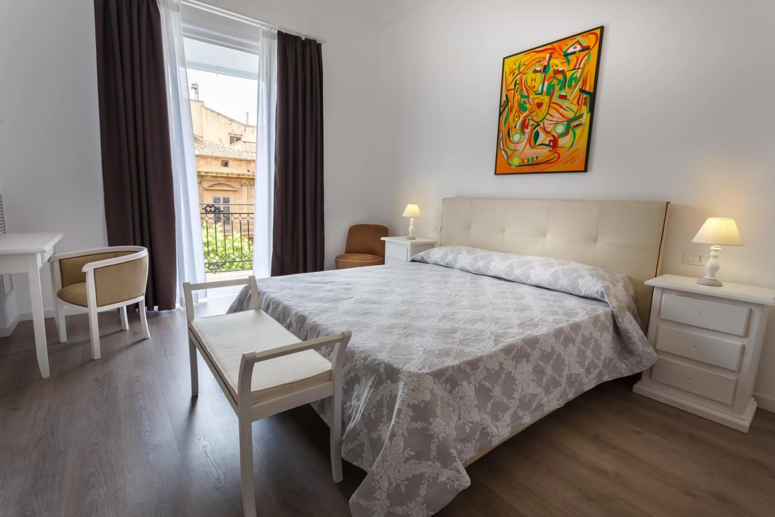 Bedroom, Bed in Porta Maqueda