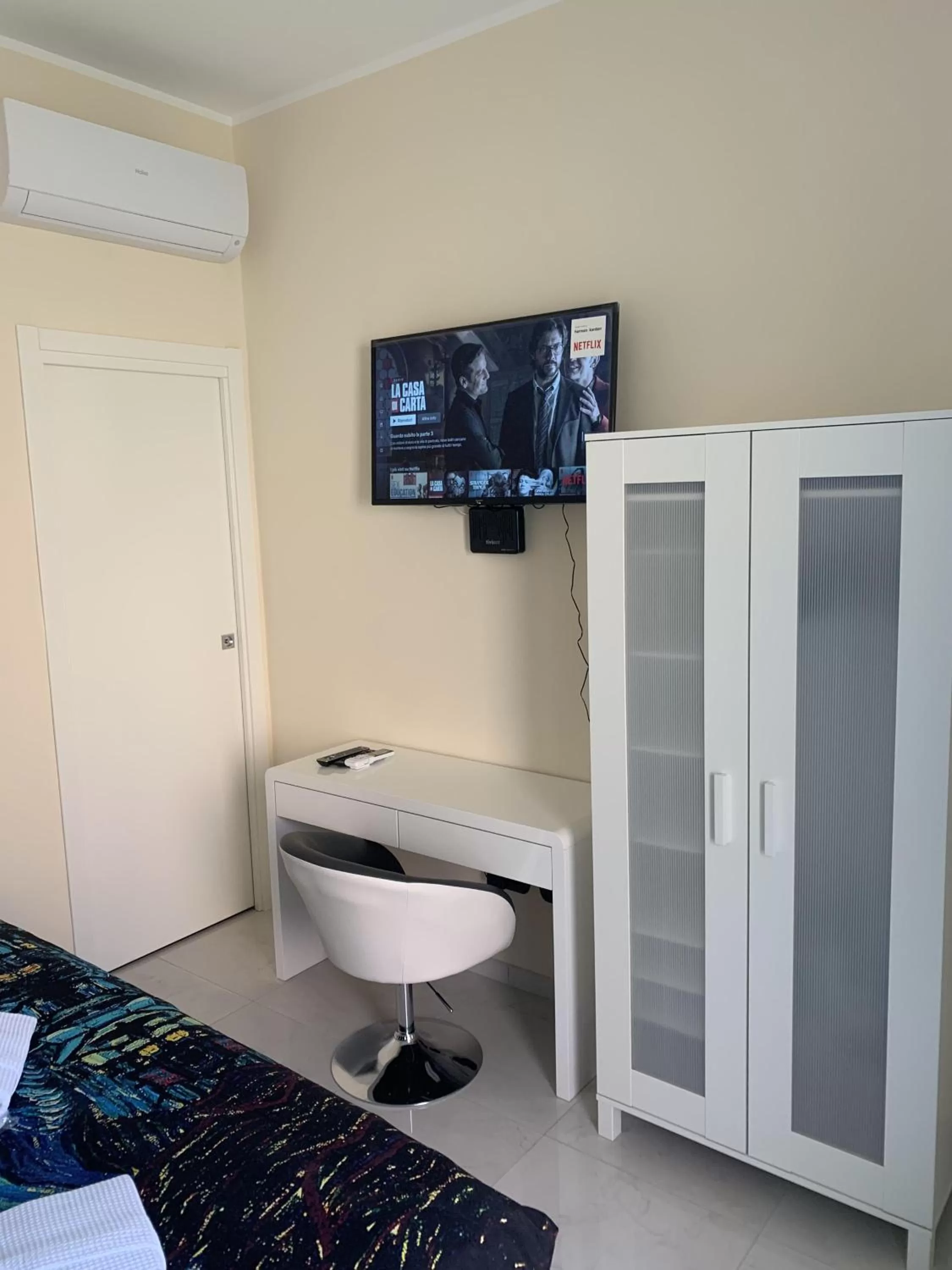 Bedroom in National Gallery Taormina B&B