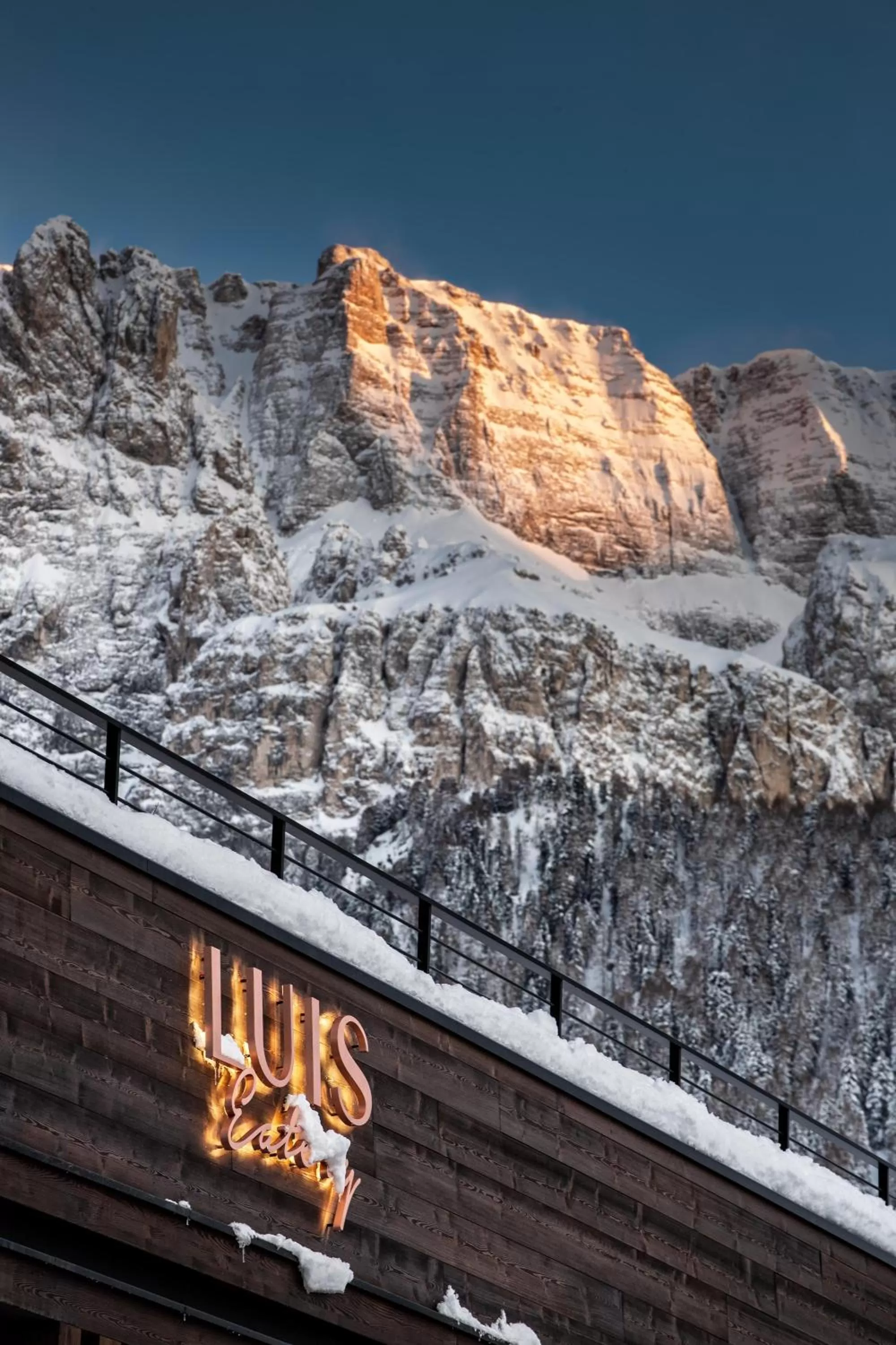 Property building in Linder Cycling Hotel