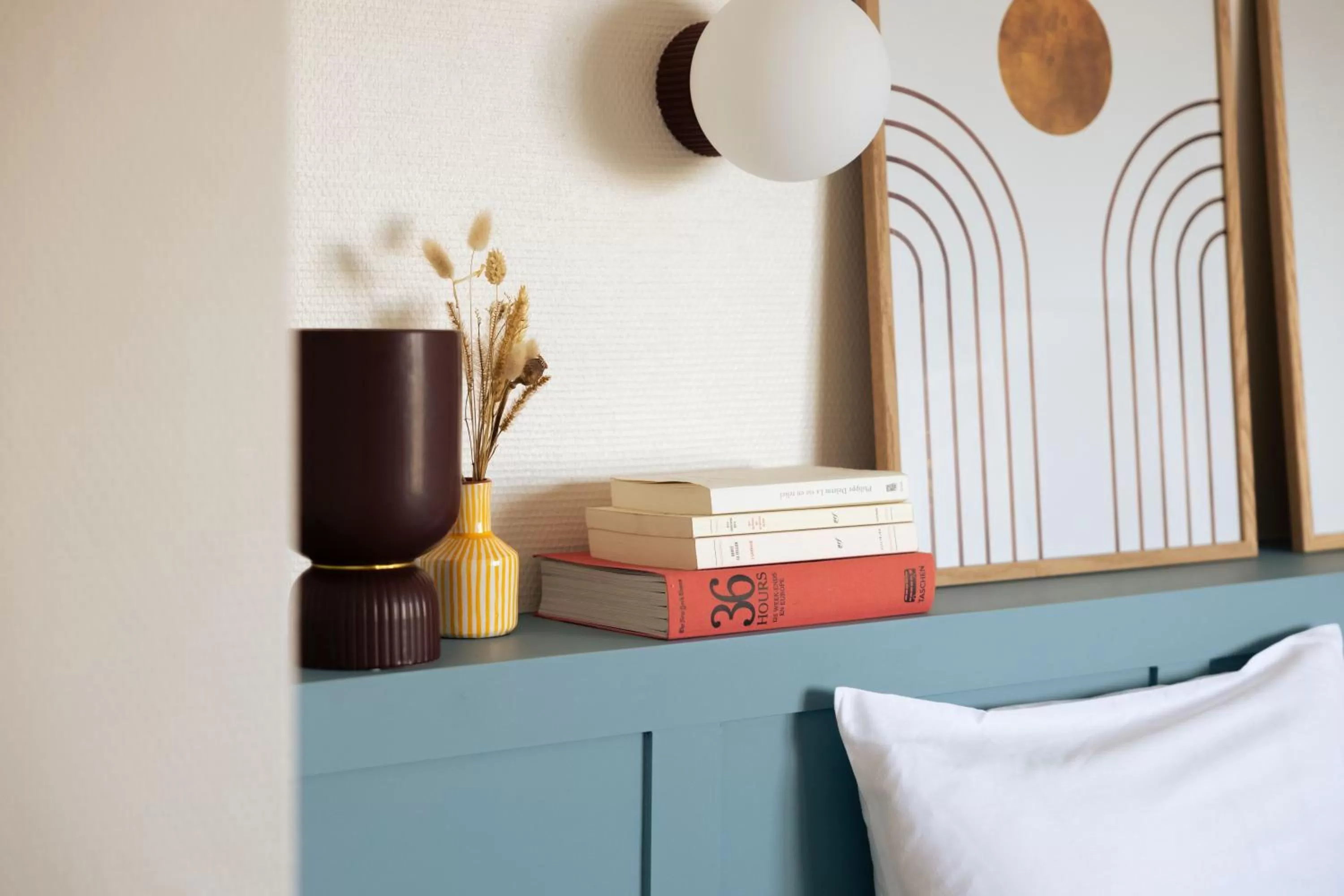 Bedroom, Bed in Hôtel Suzane