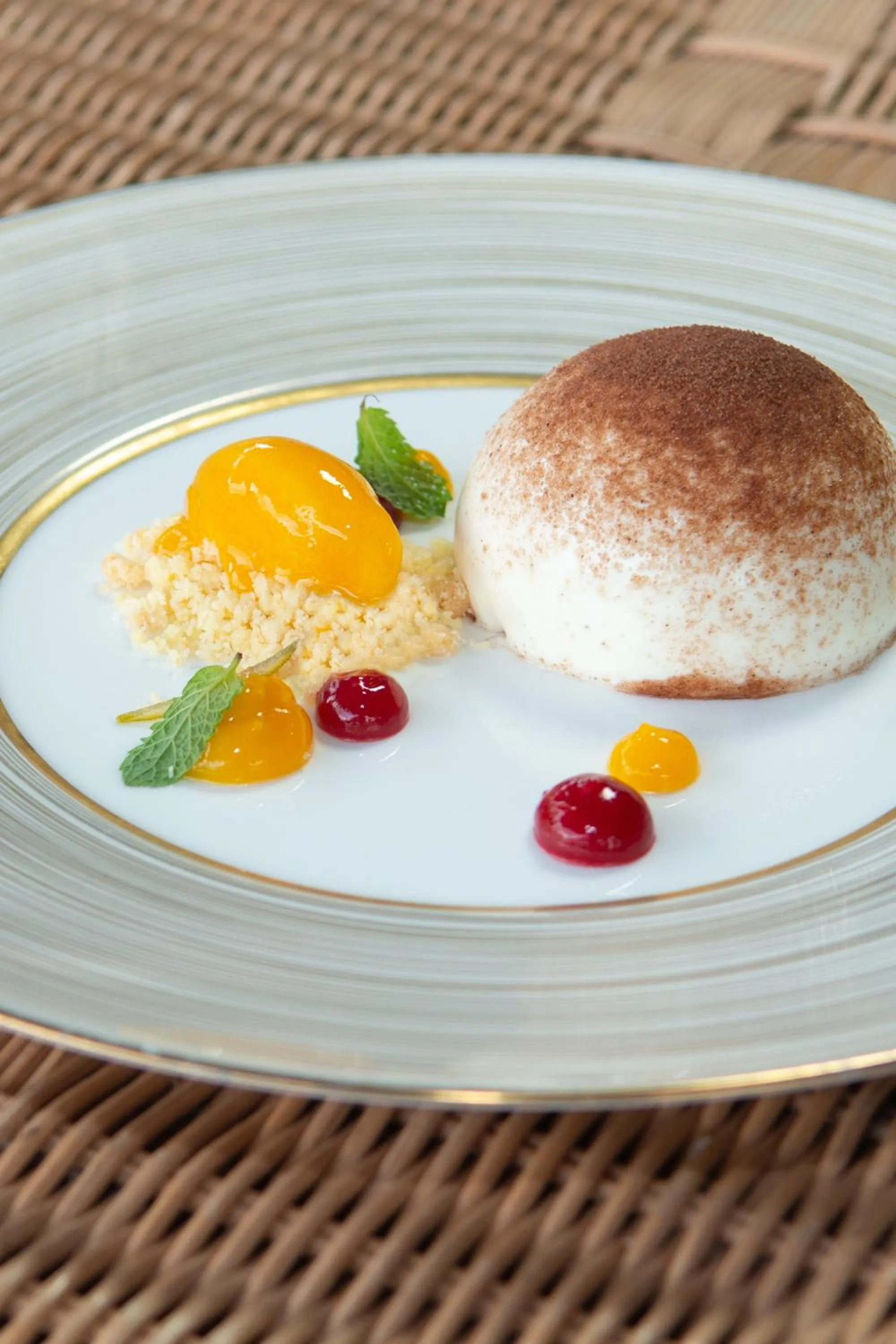 Restaurant/places to eat in Viceroy Bali