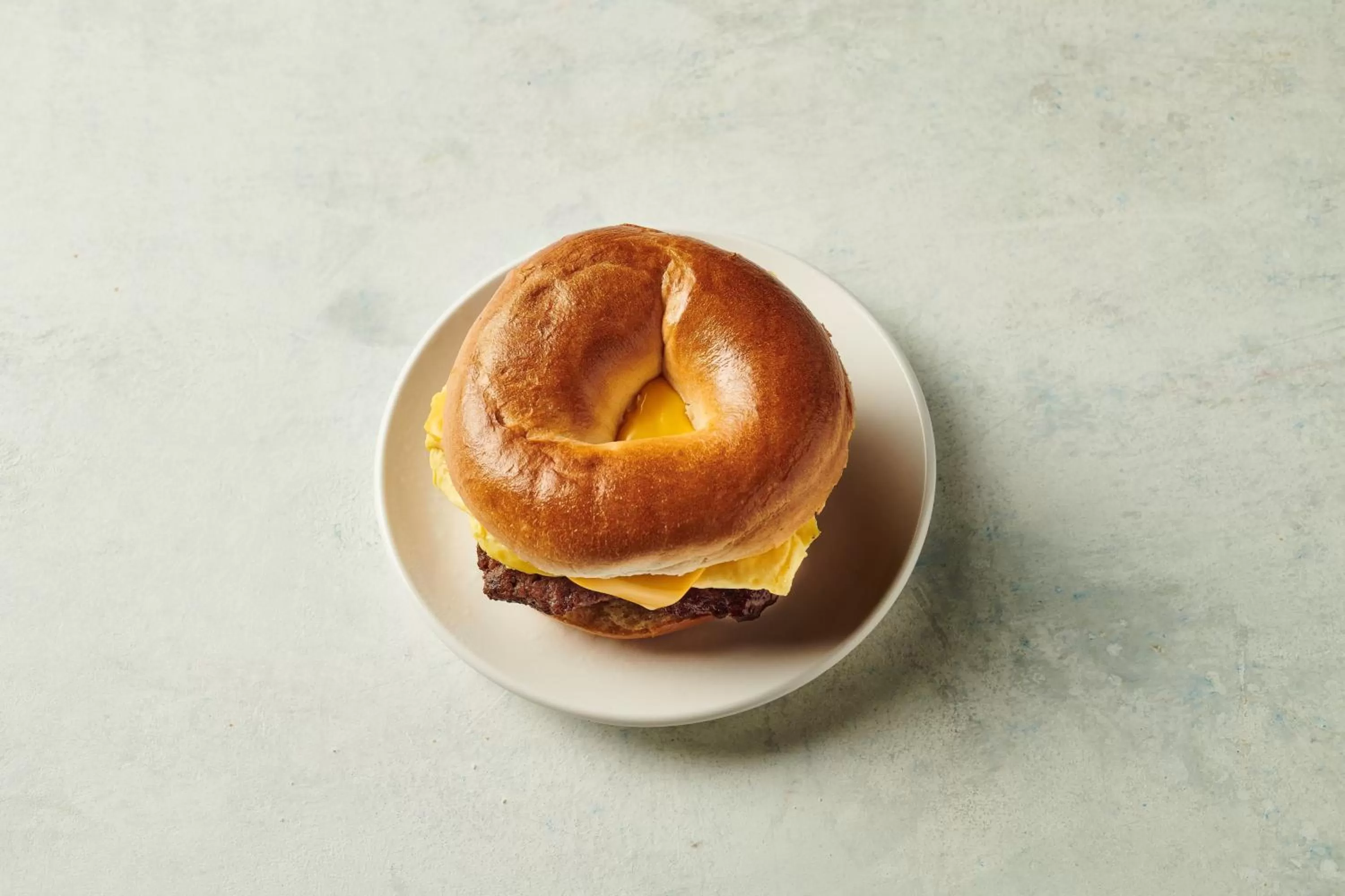 Restaurant/places to eat in Holiday Inn Boston - Dedham Hotel & Conference Center by IHG