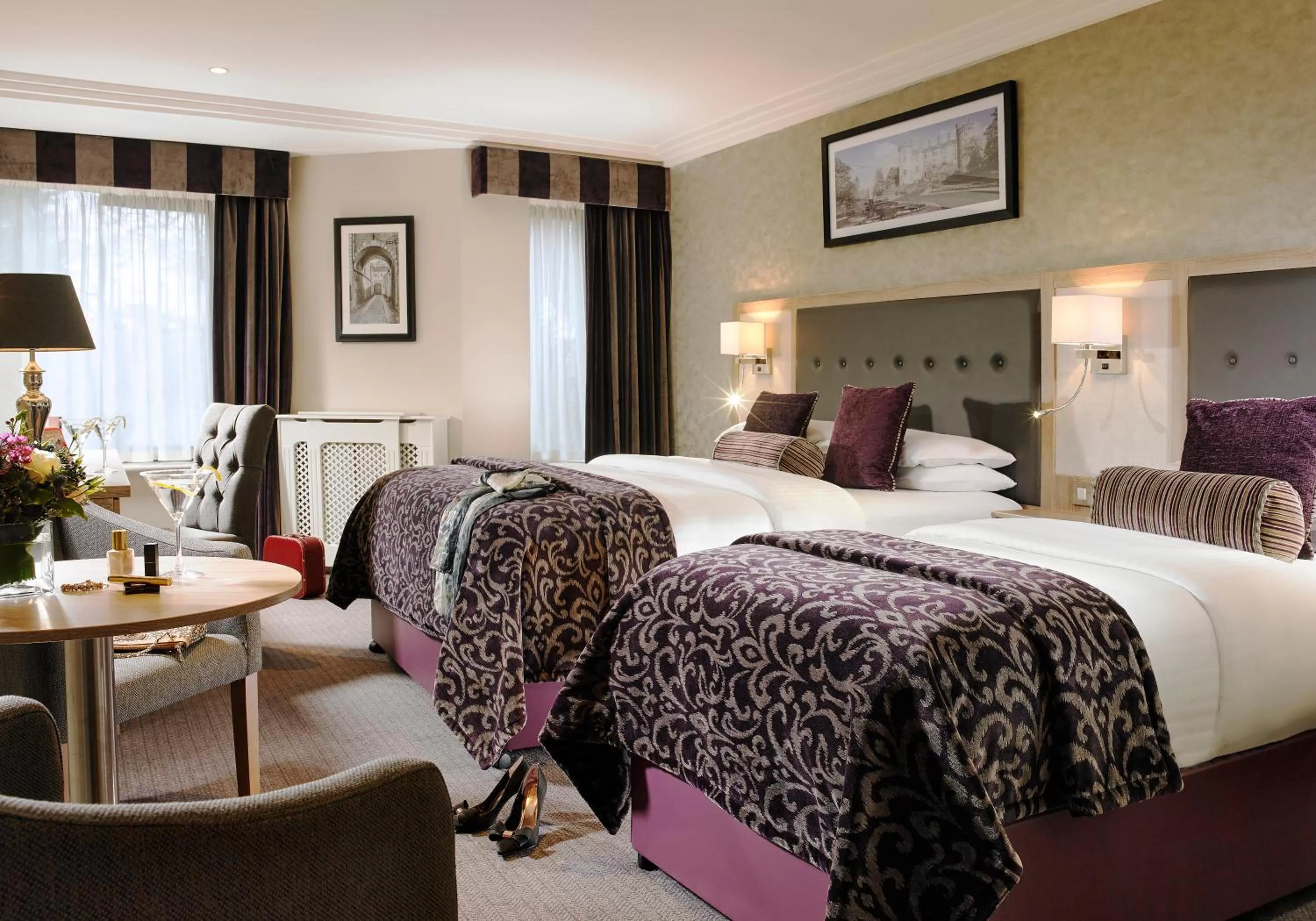 Bedroom, Bed in Newpark Hotel