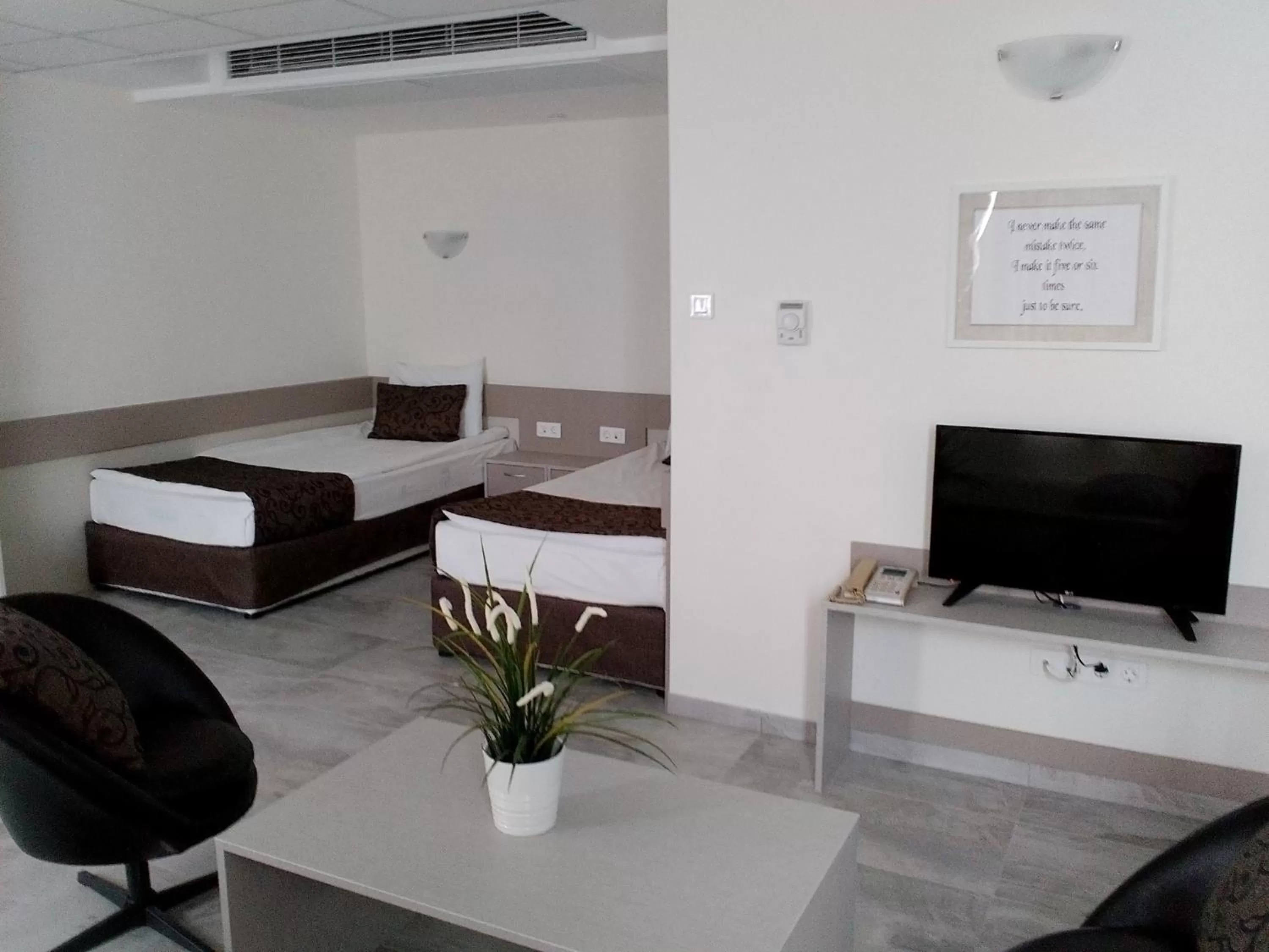 Photo of the whole room, Bed in Park Hotel Moskva