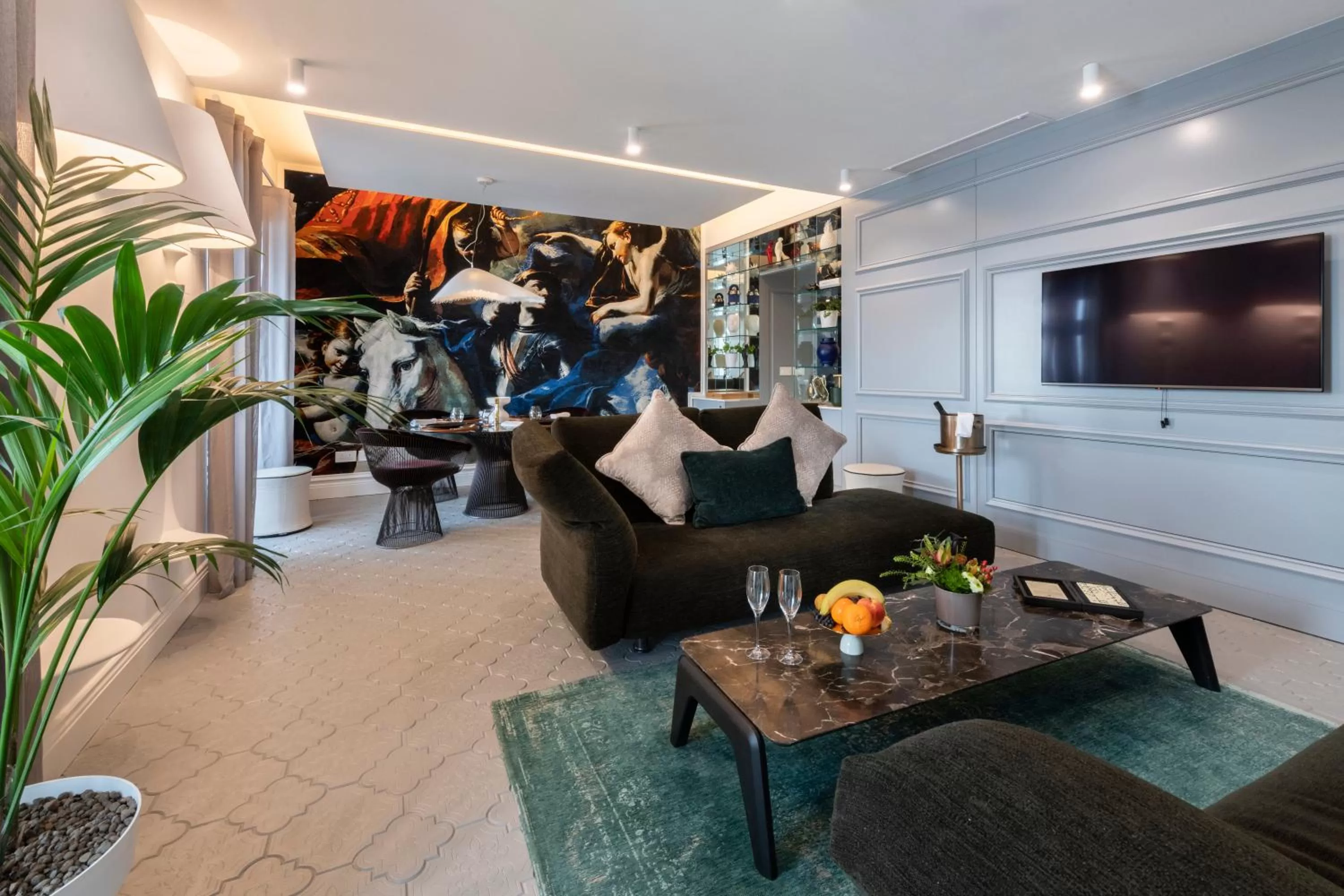 Living room in Iniala Harbour House