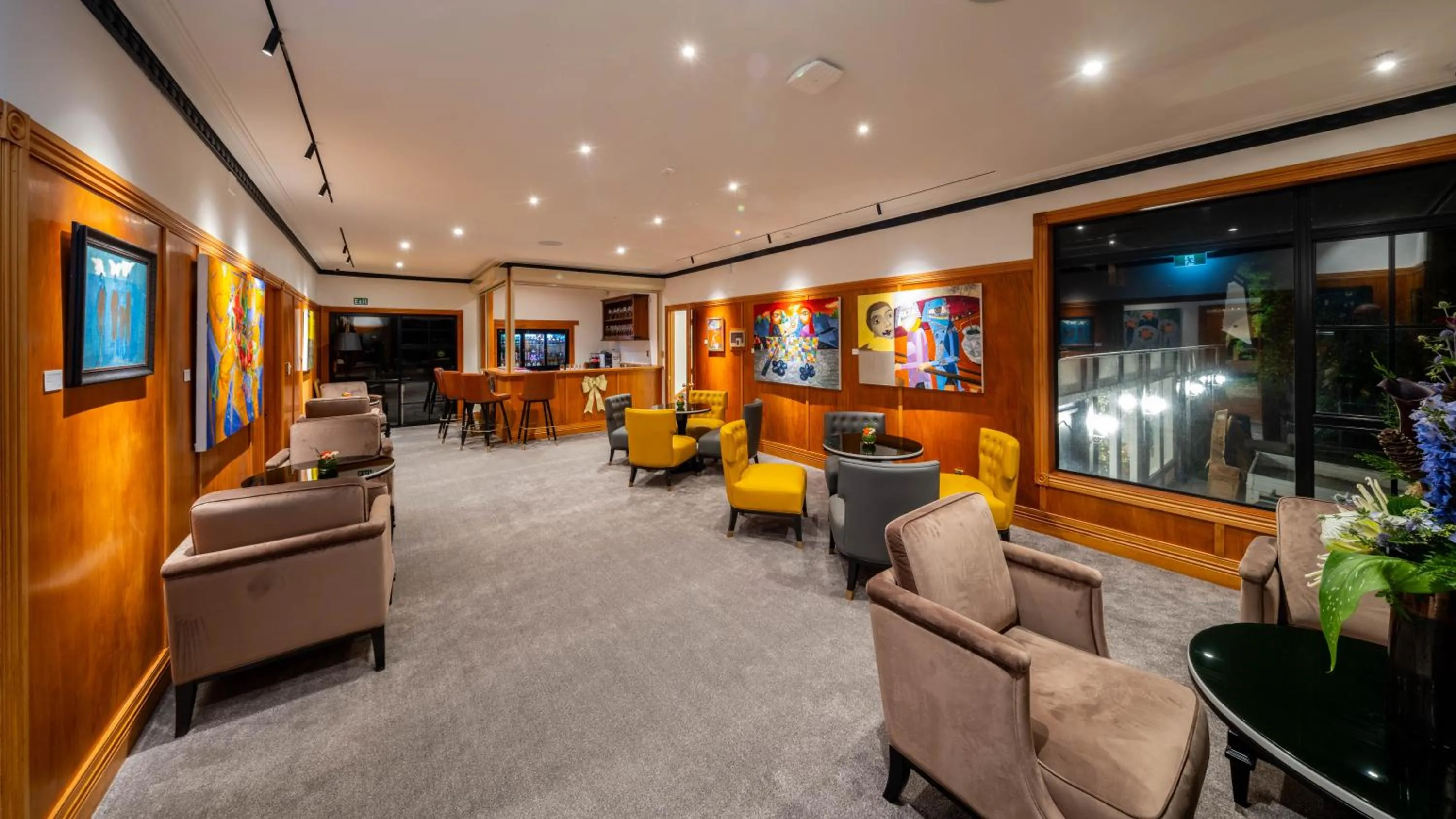 Lounge or bar in Hana Lodge