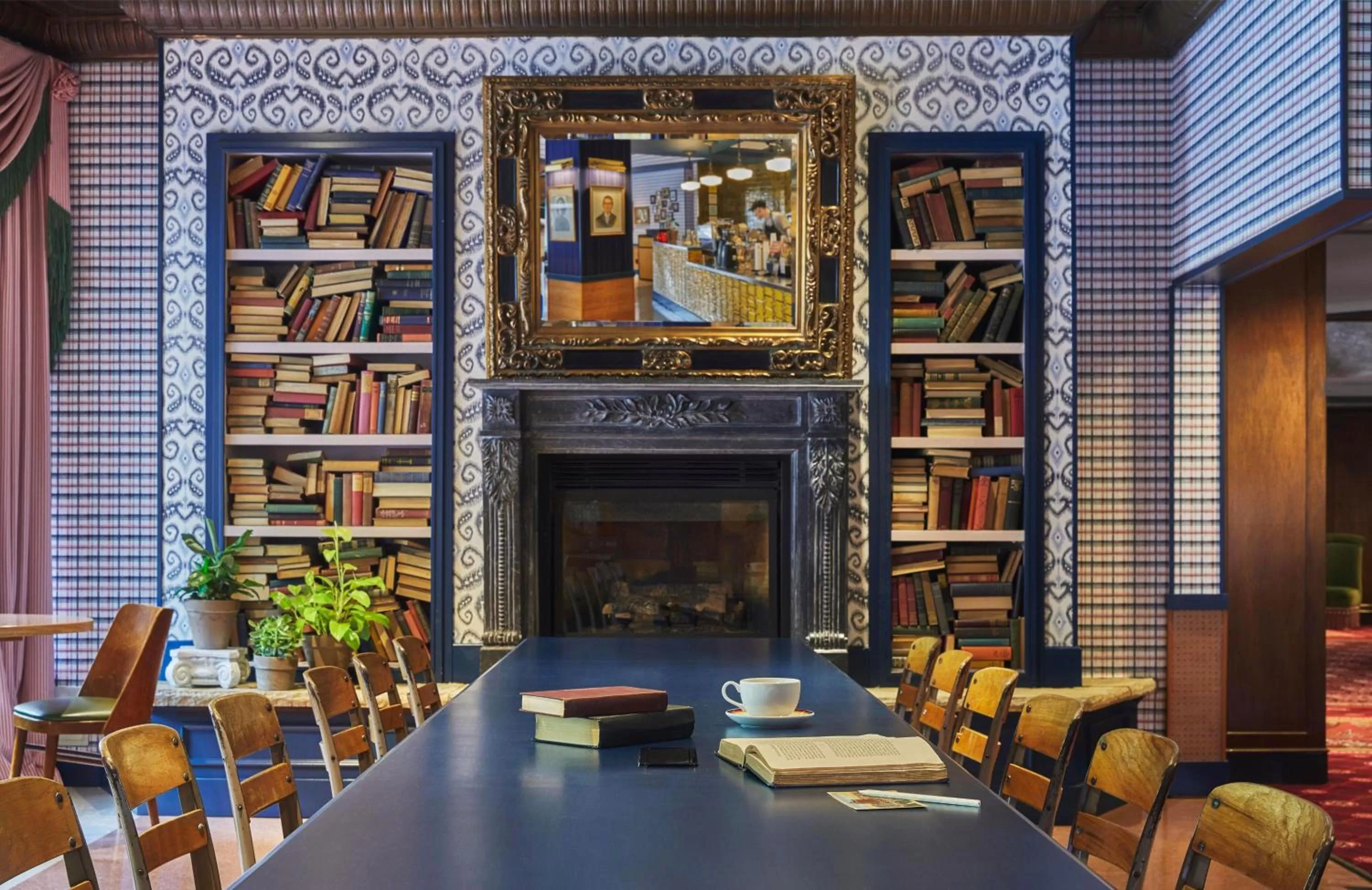 Restaurant/places to eat in Graduate by Hilton Providence