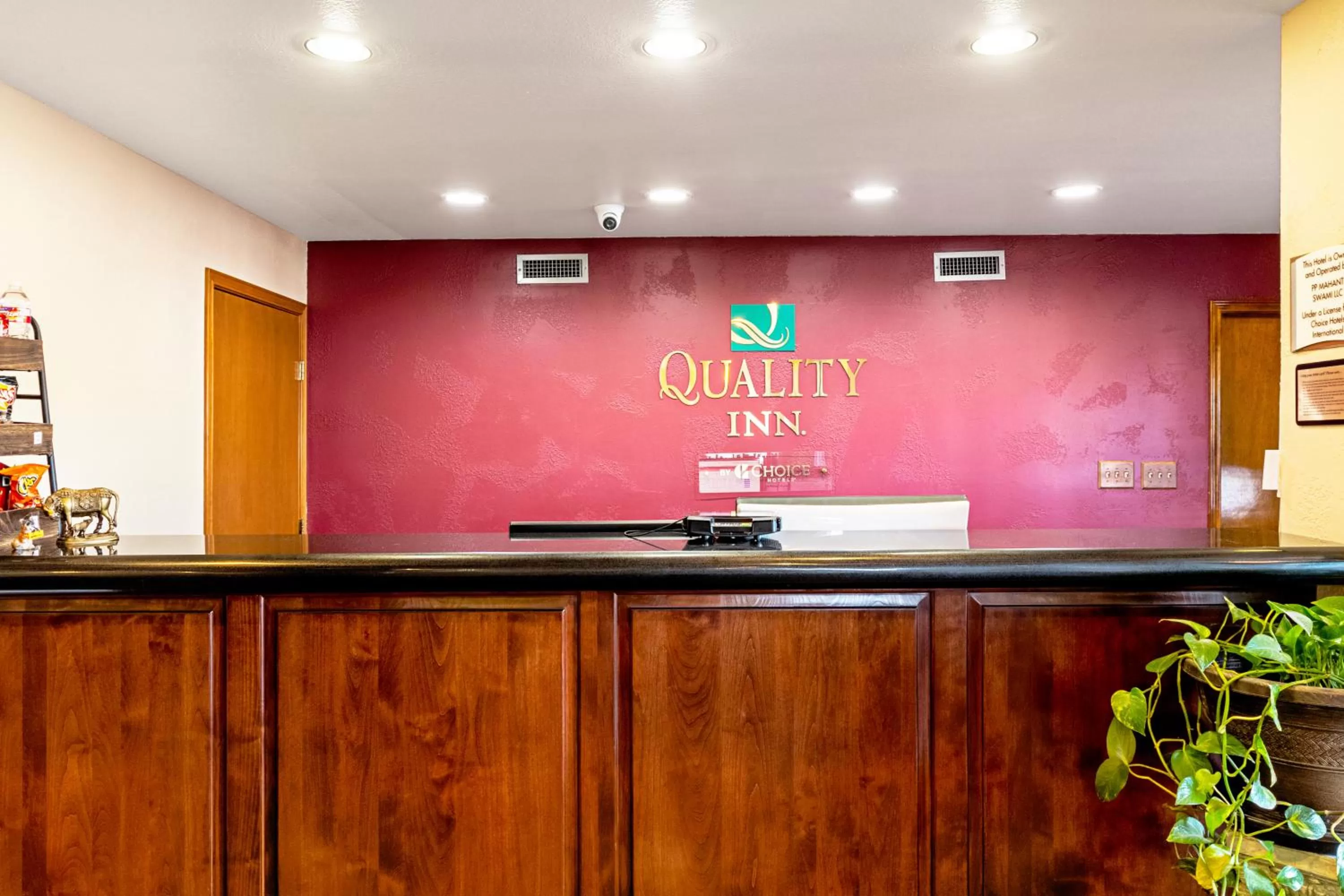 Lobby or reception in Quality Inn Three Rivers