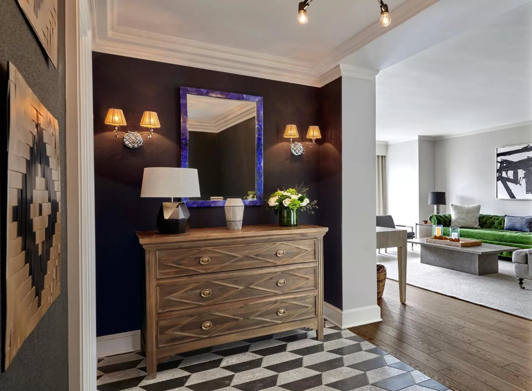 Living room in Loews Regency New York Hotel