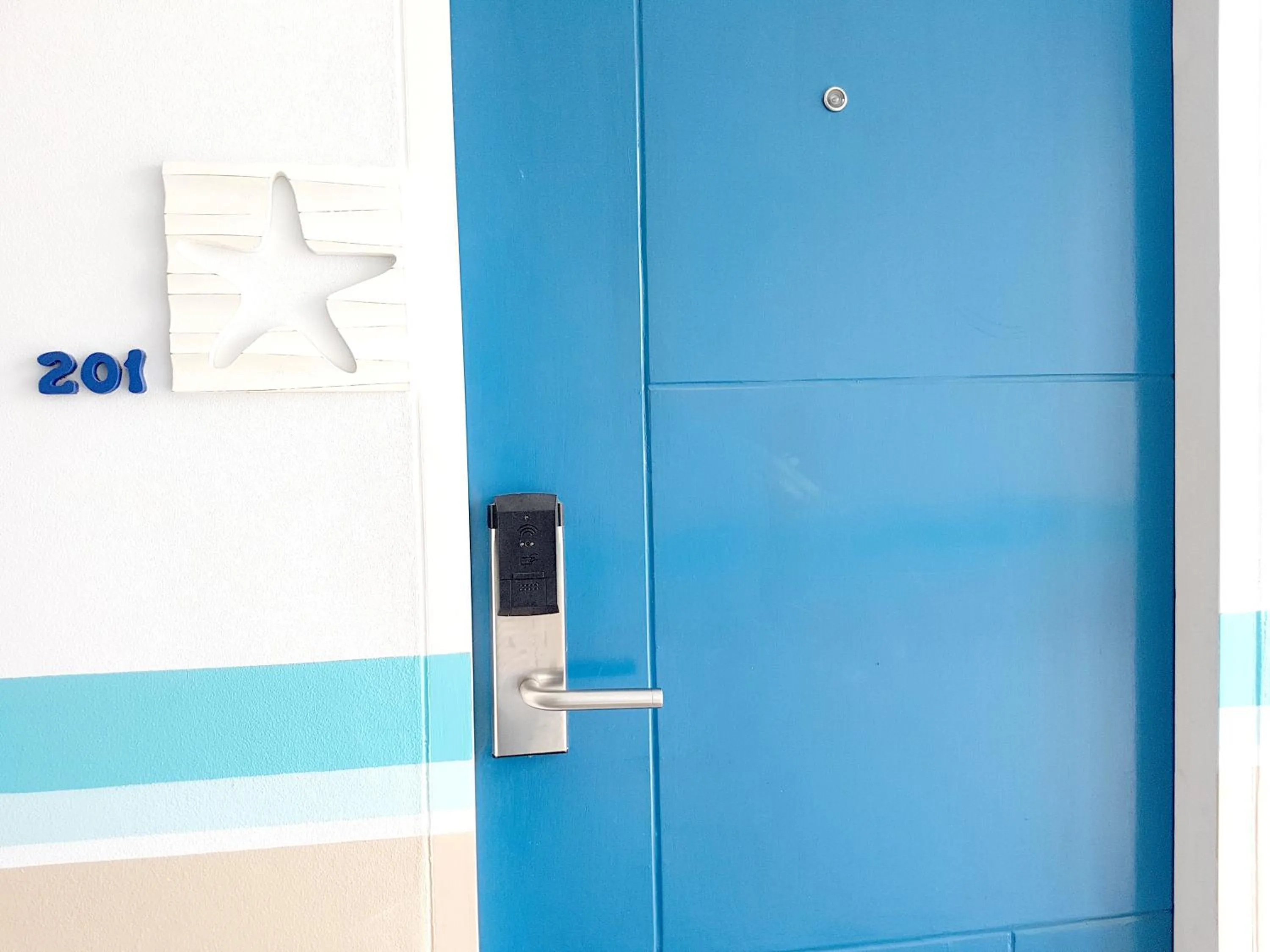 Chill House at Naiyang