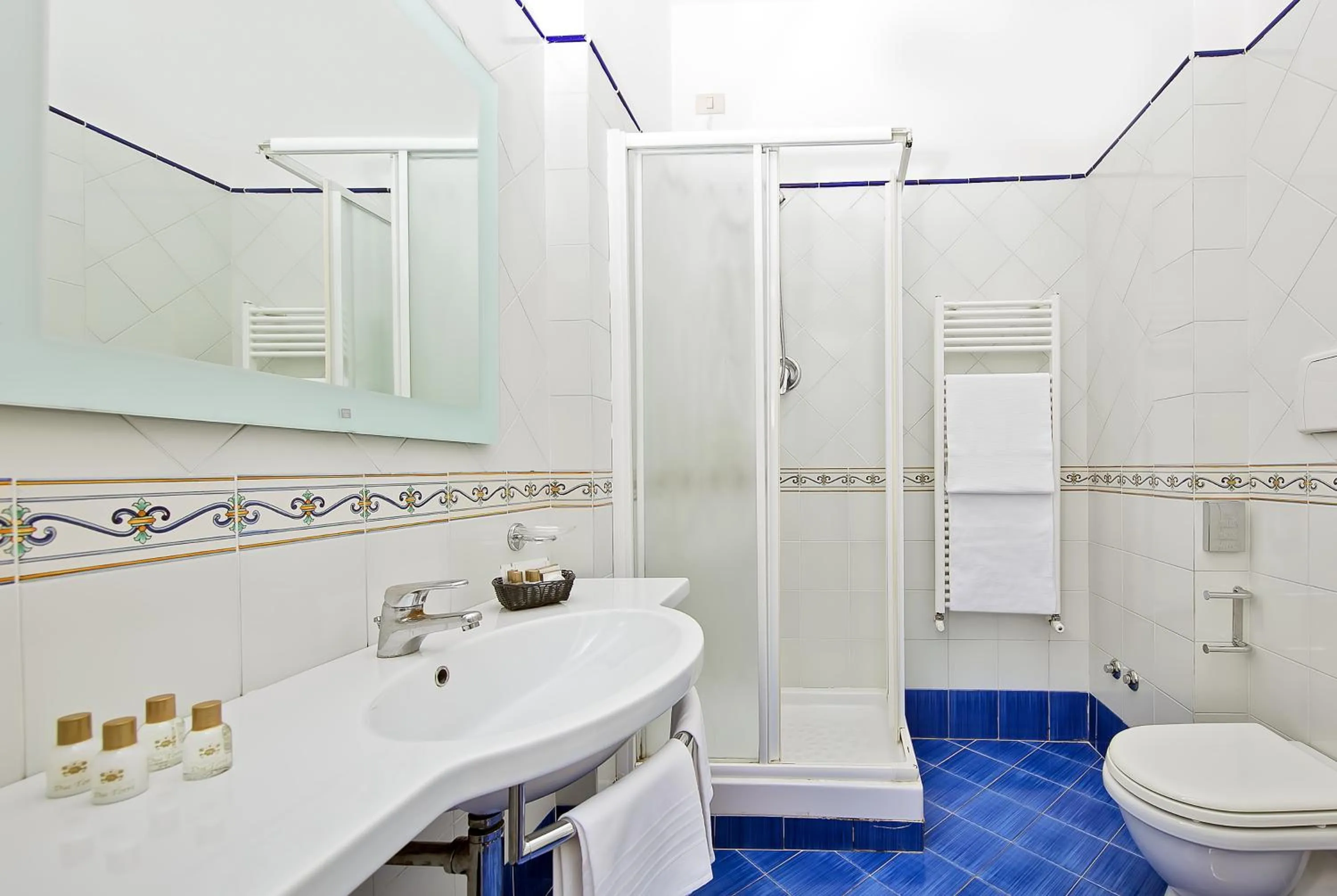 Bathroom in Hotel Club Due Torri