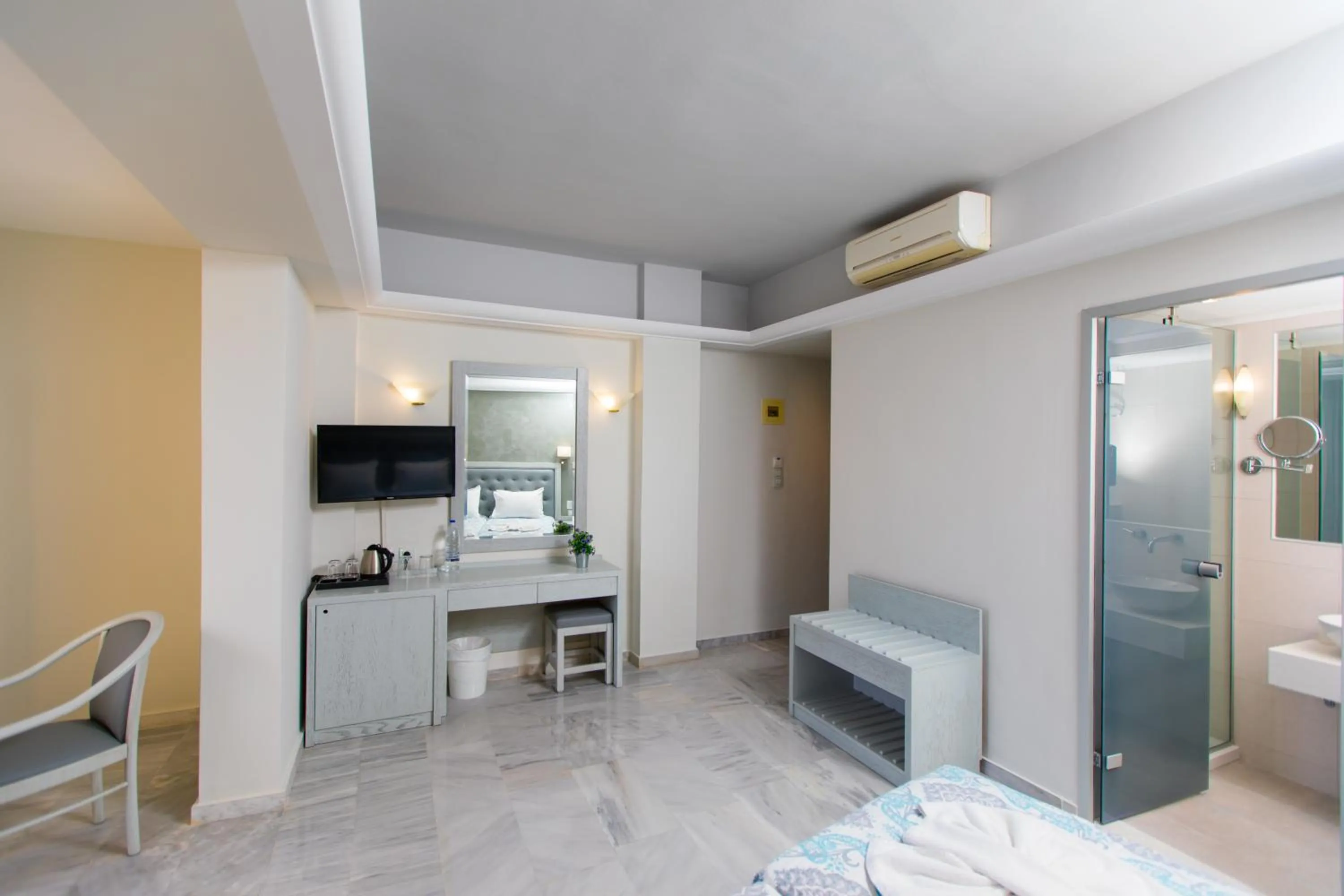 TV and multimedia in Anita Beach Hotel- Adults Only