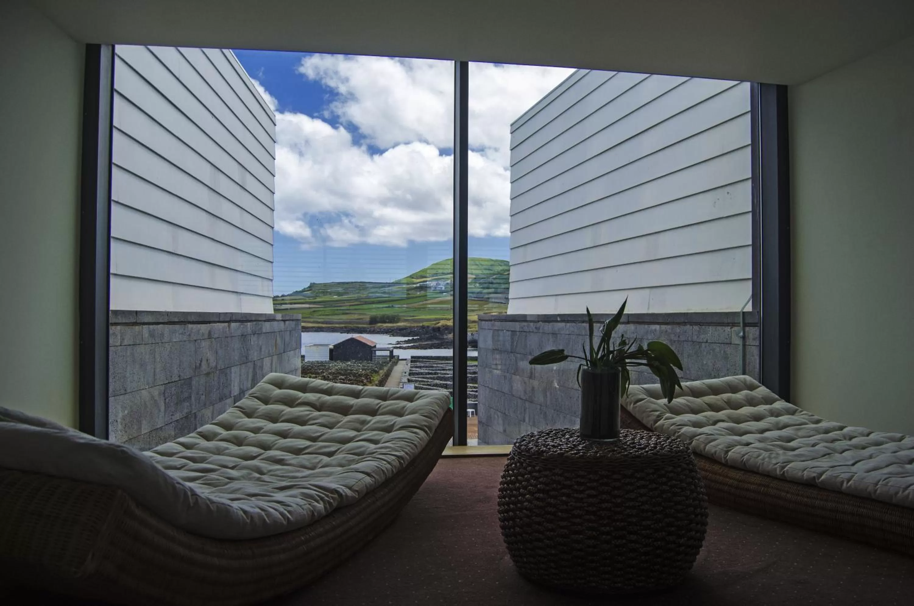 Decorative detail in Hotel da Graciosa