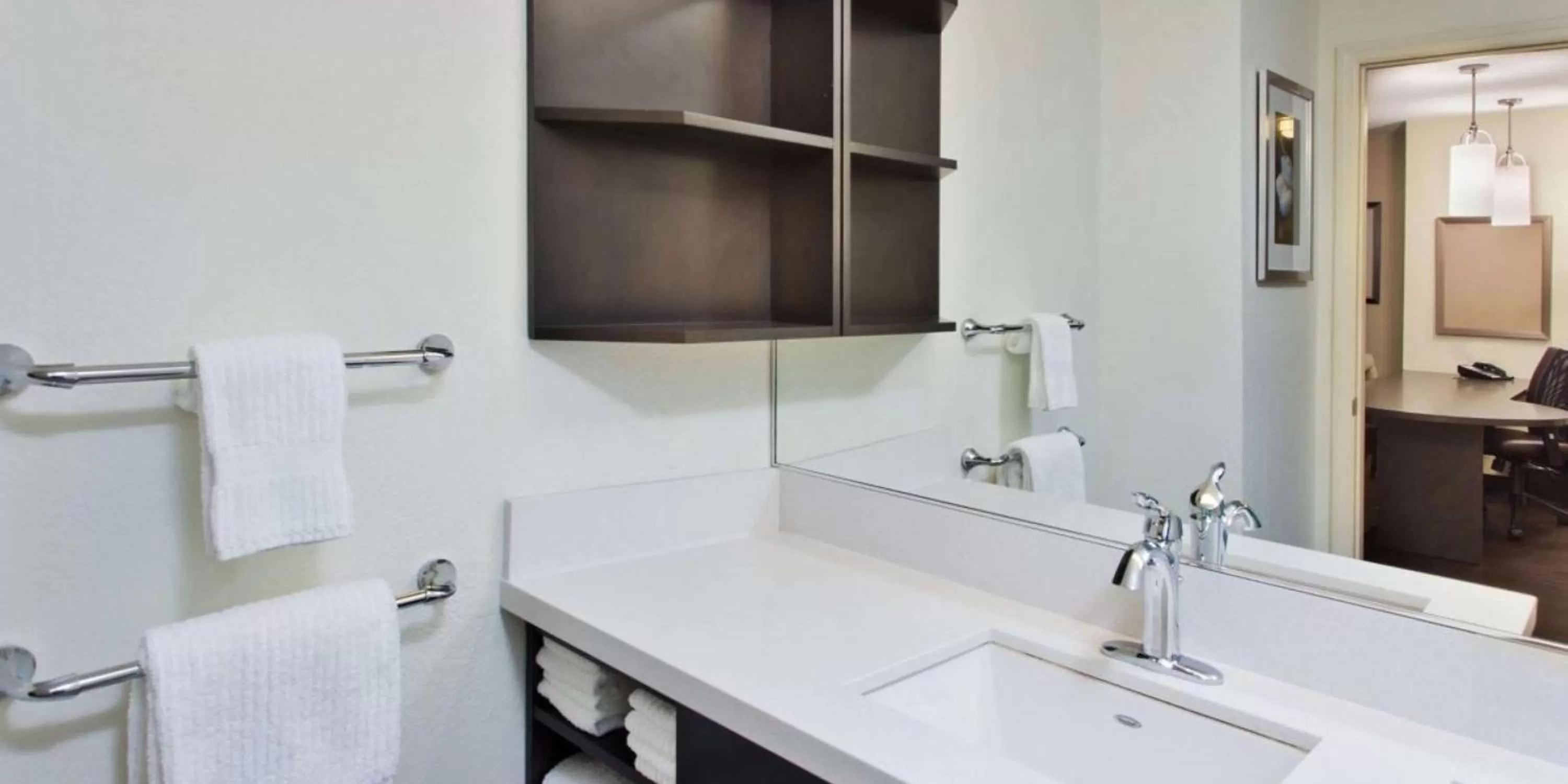 Bathroom in Sonesta Simply Suites Houston Galleria Medical Center
