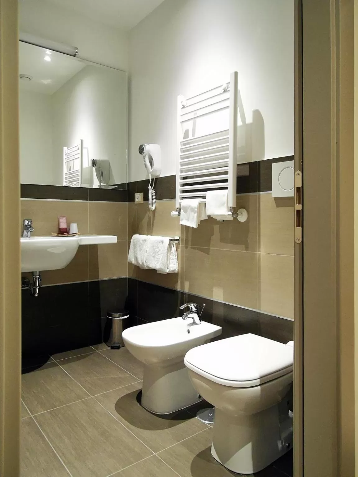 Double Room in Hotel California